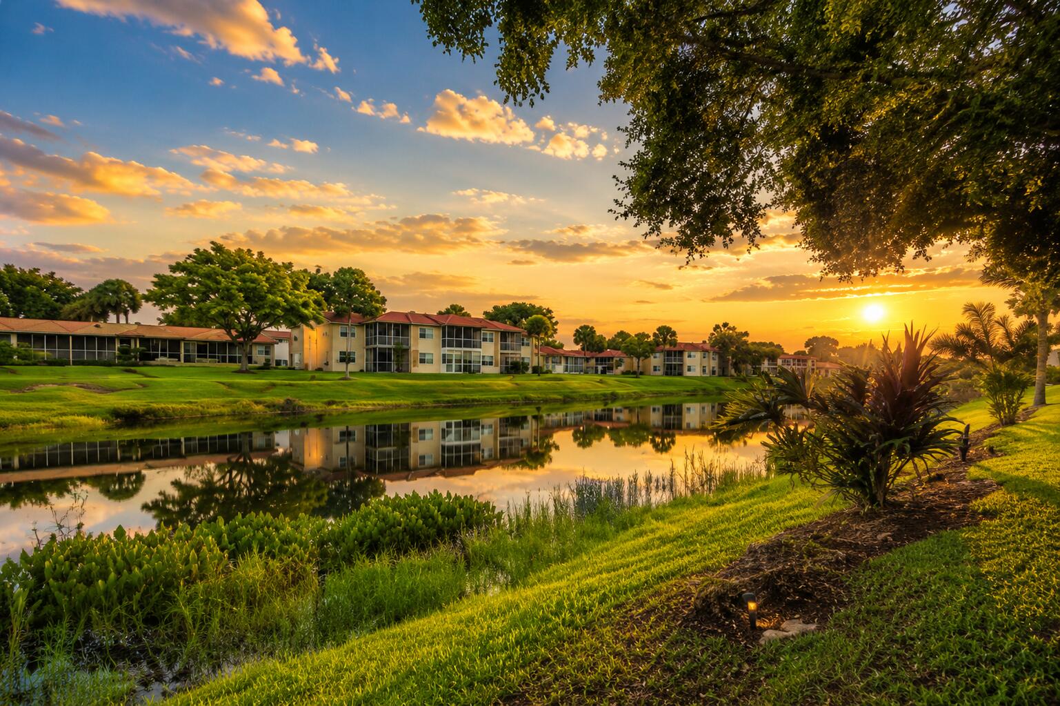 GOLDEN LAKES VILLAGE CONDO 1 THRU 13-A - Residential