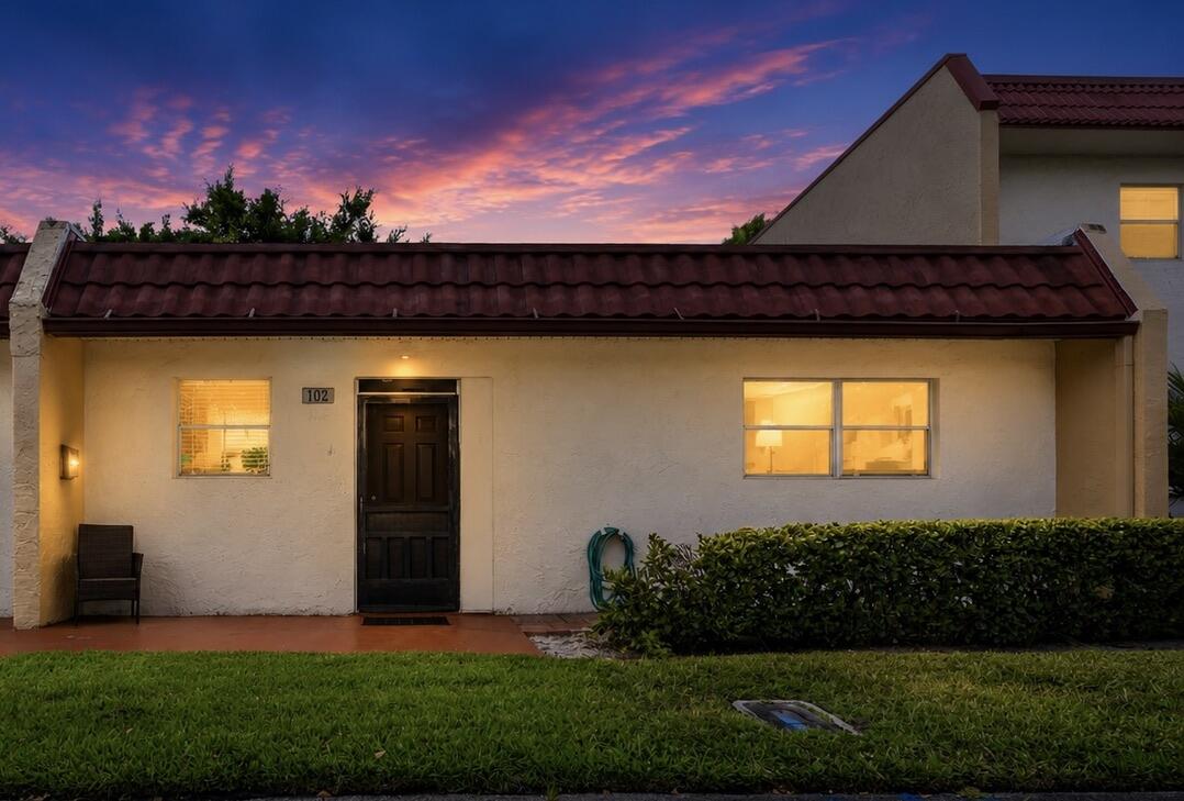 GOLDEN LAKES VILLAGE CONDO 1 THRU 13-A - Residential