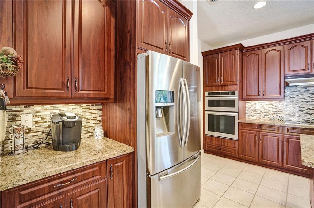 Country Glen 154-49 B - Residential
