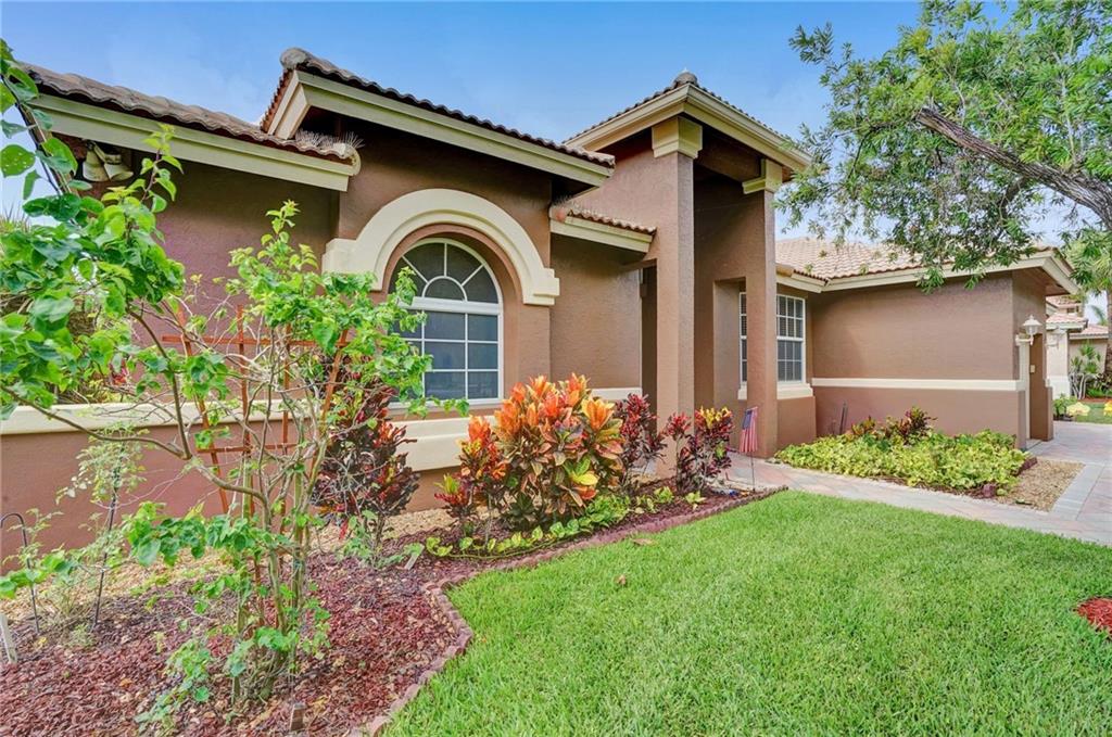 Country Glen 154-49 B - Residential