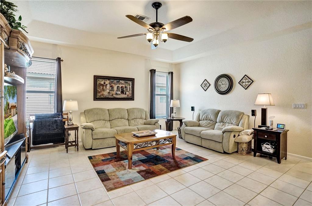 Country Glen 154-49 B - Residential