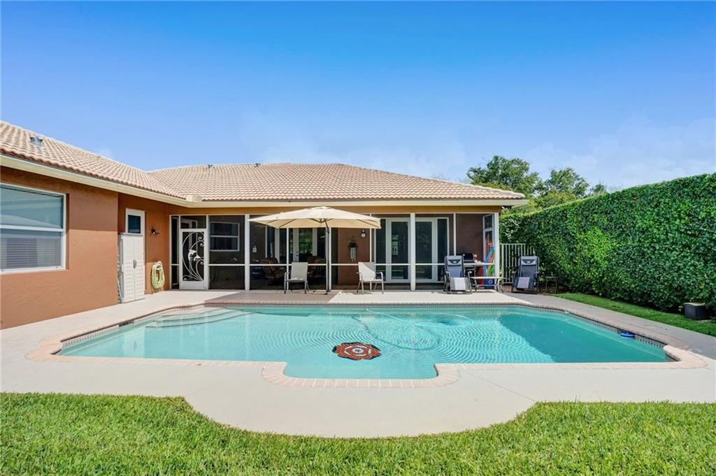 Country Glen 154-49 B - Residential