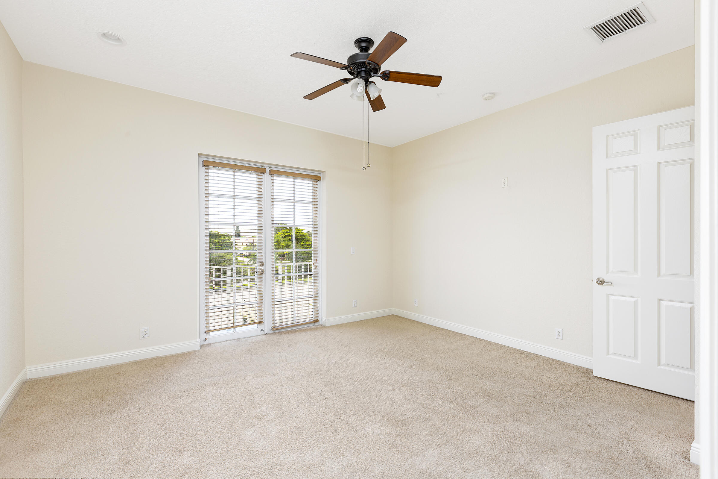 LAKESIDE VILLAGE OF DAVIE - Residential Lease