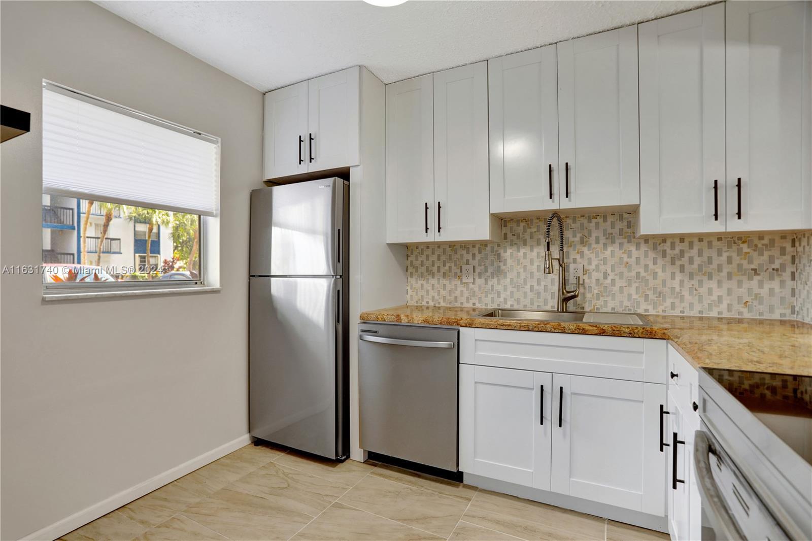 HOLIDAY SPRINGS VILLAGE 1 CONDO - Residential