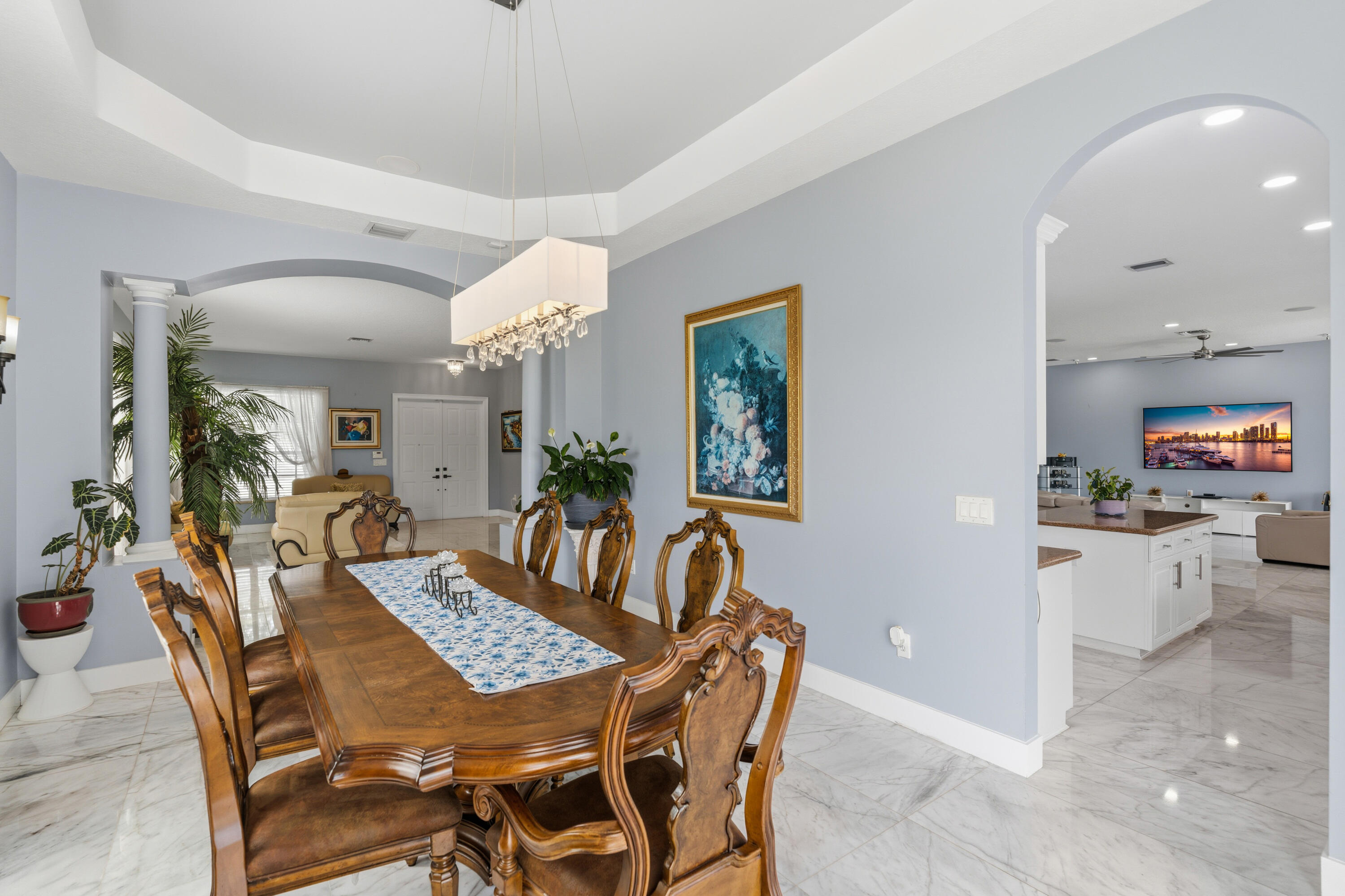 SUNSET LAKES PLAT THREE - Residential