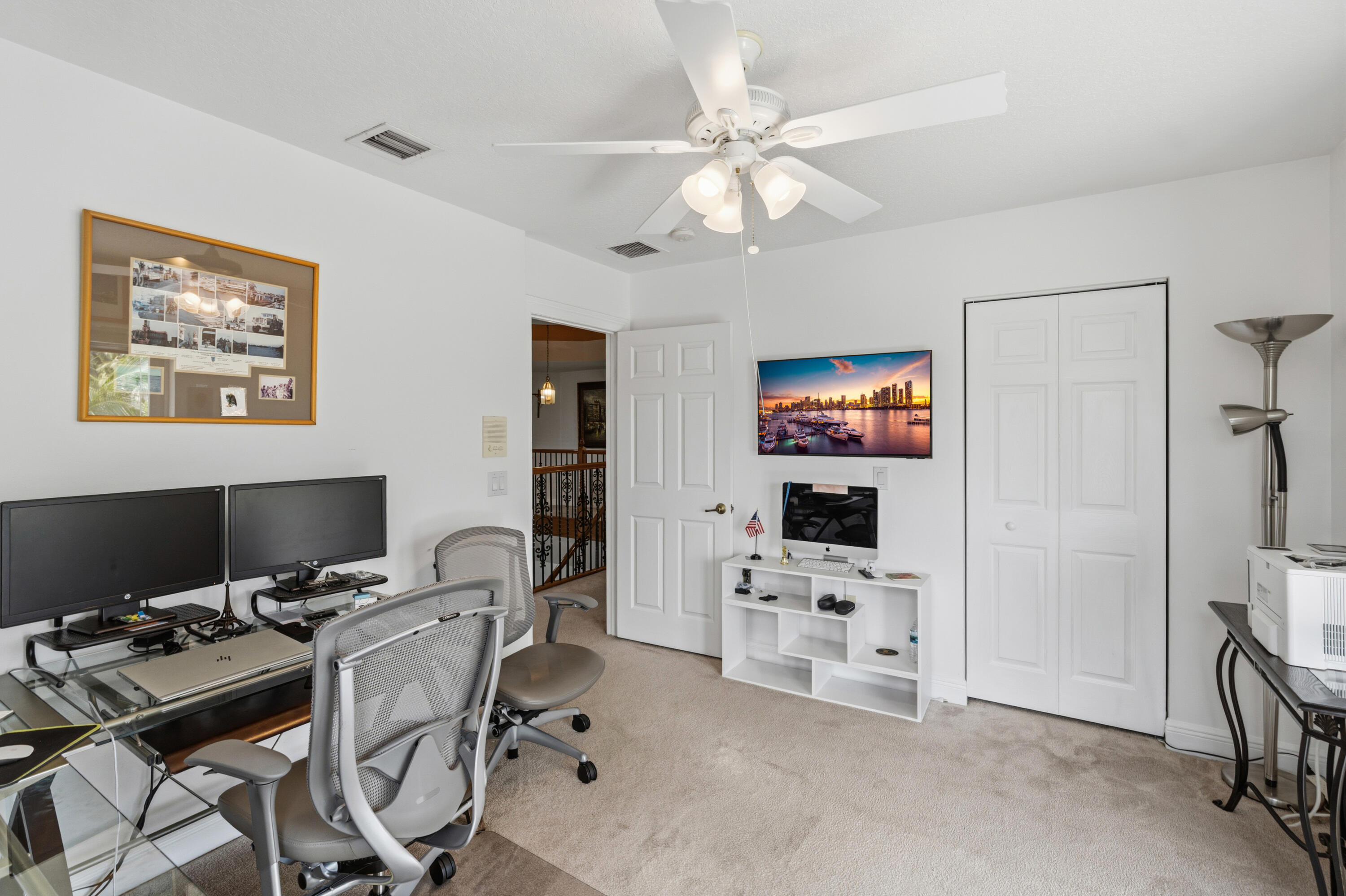 SUNSET LAKES PLAT THREE - Residential