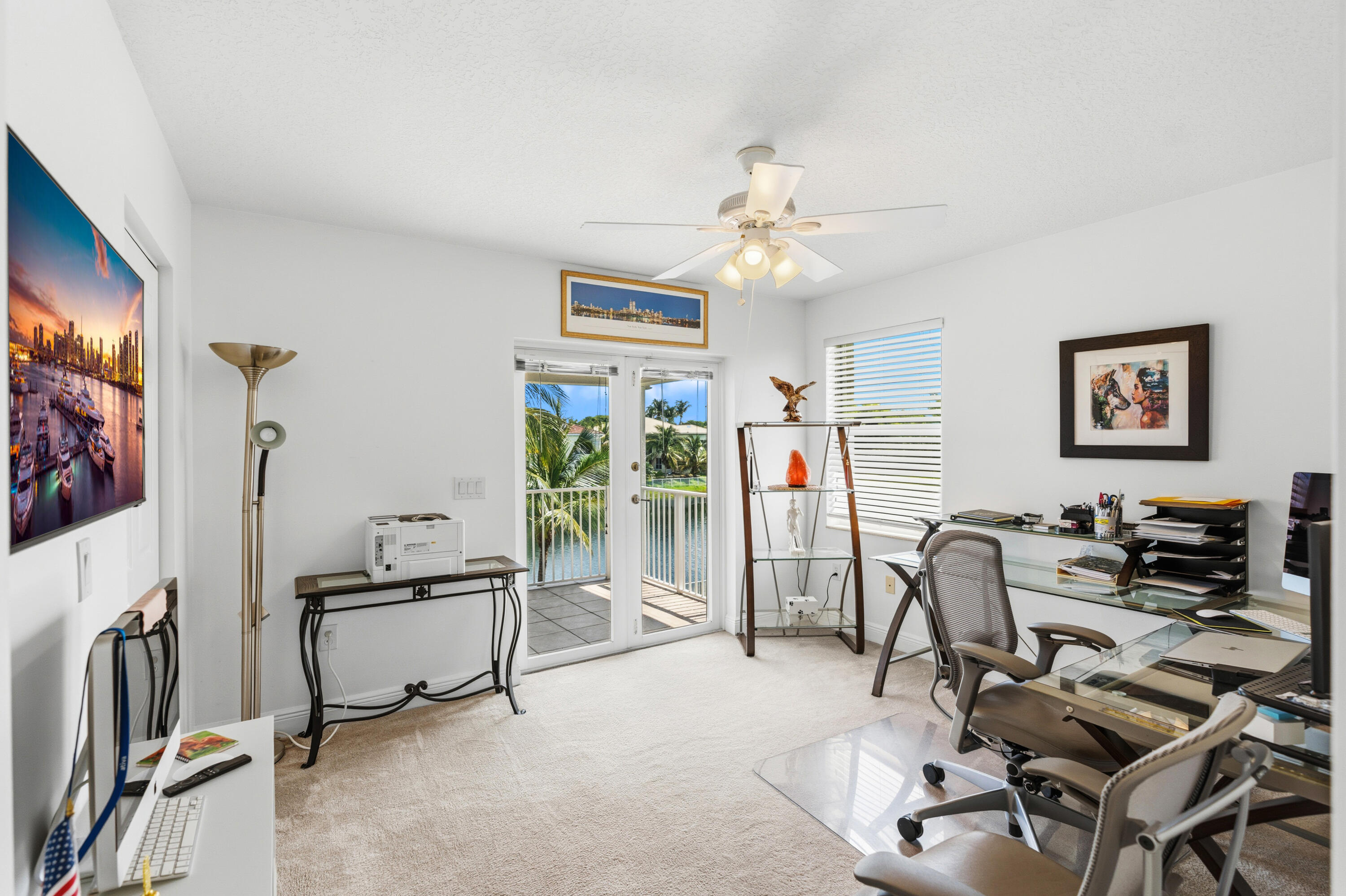 SUNSET LAKES PLAT THREE - Residential