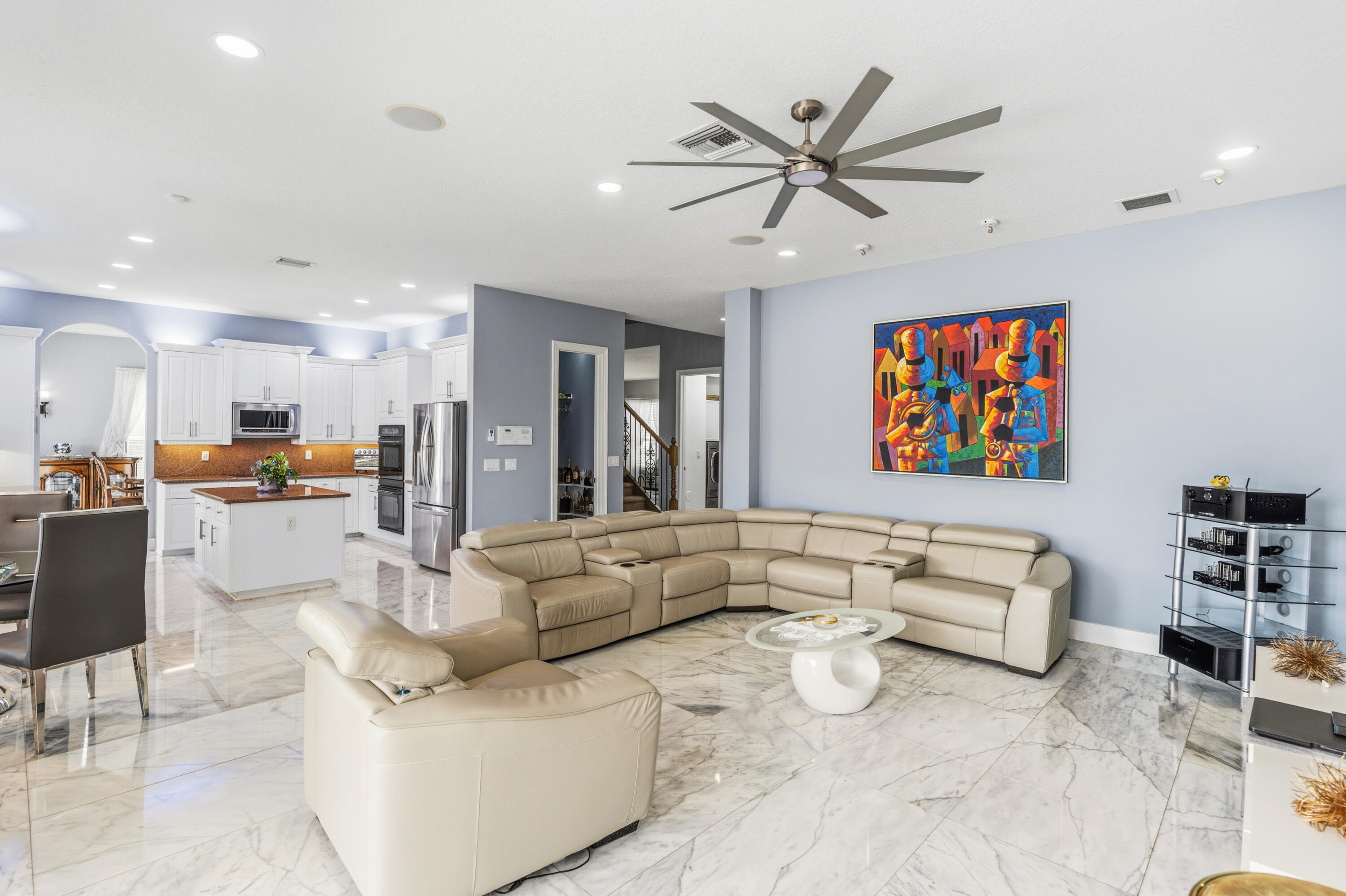 SUNSET LAKES PLAT THREE - Residential
