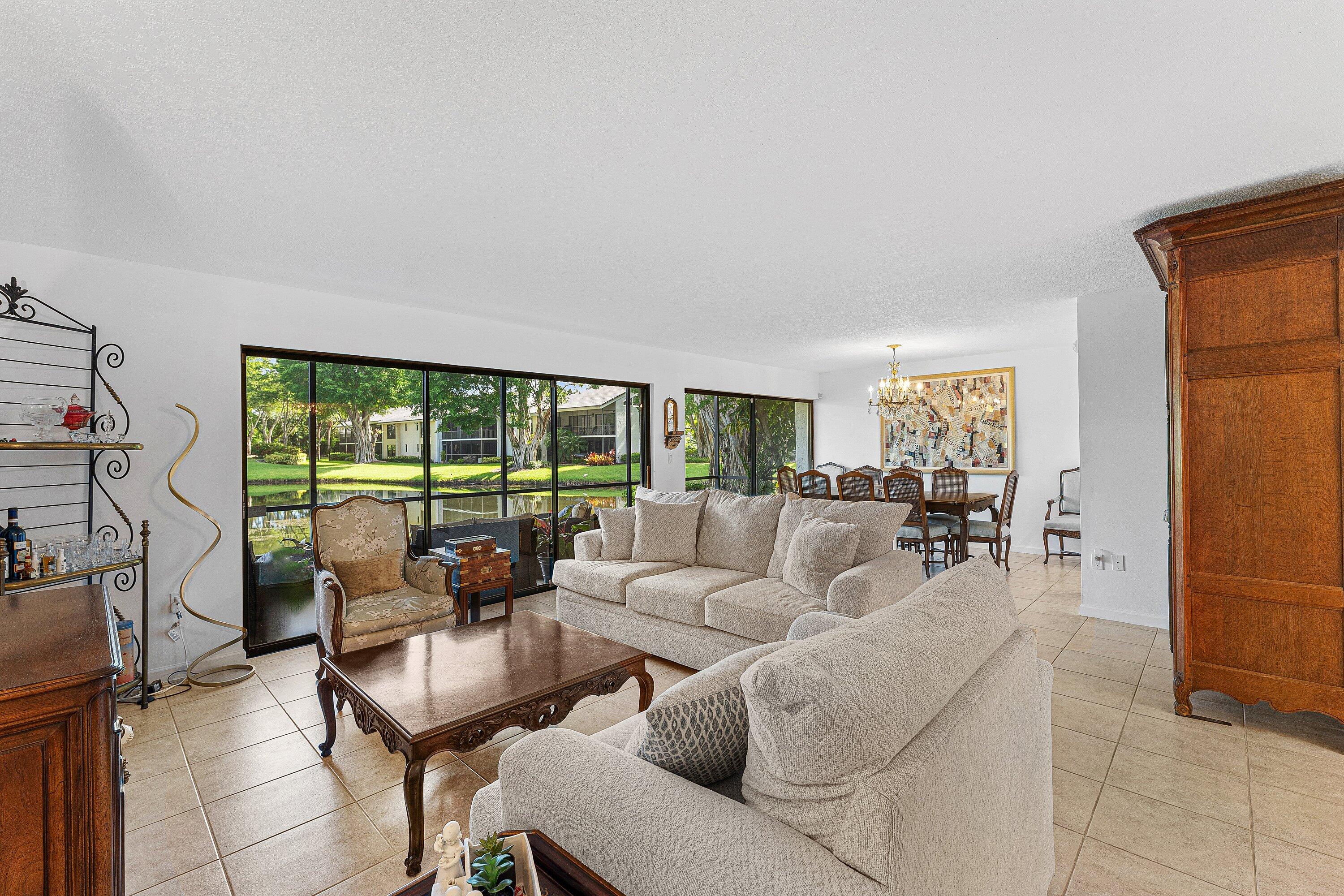 WILLOWWOOD GARDENS CONDO - Residential