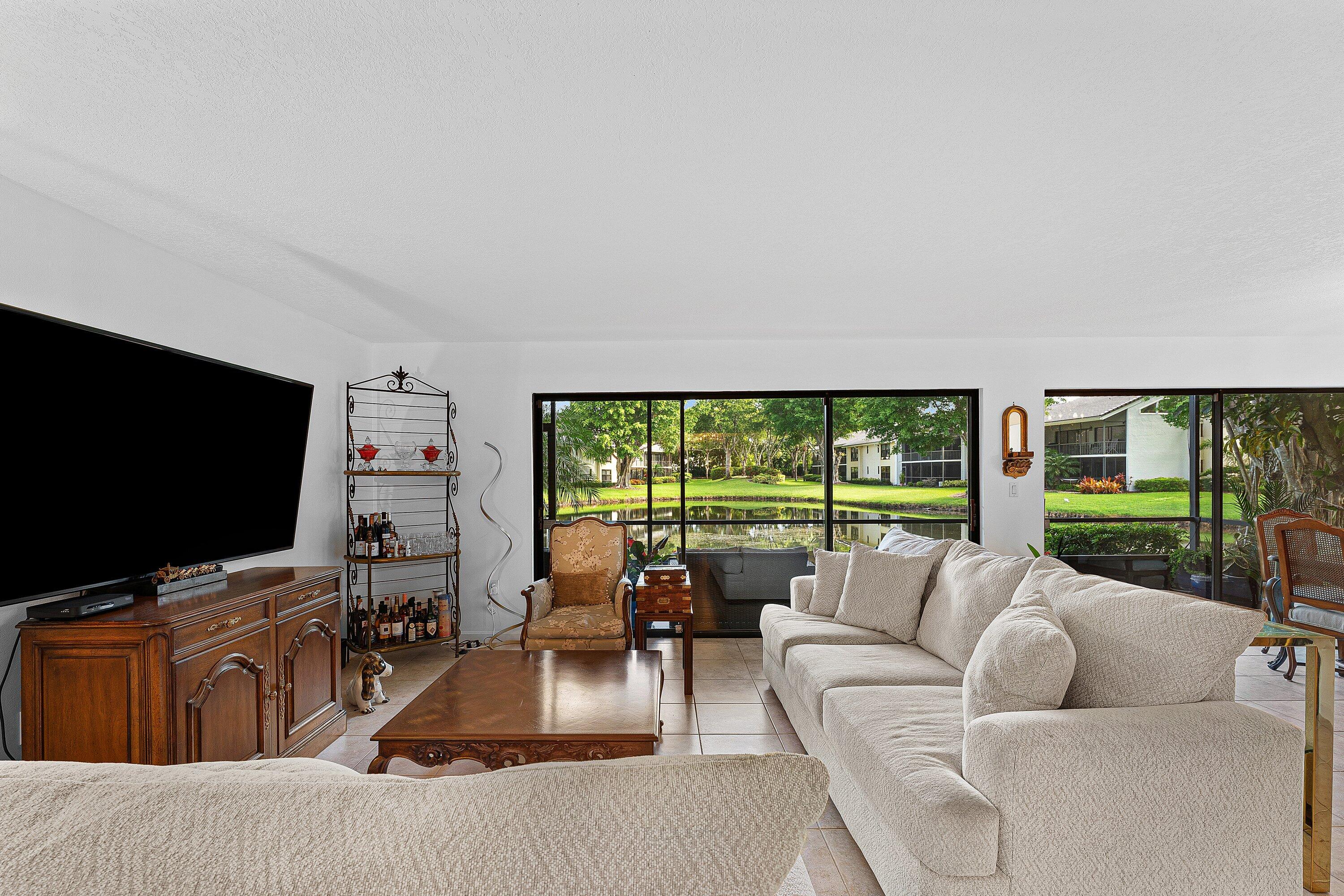 WILLOWWOOD GARDENS CONDO - Residential