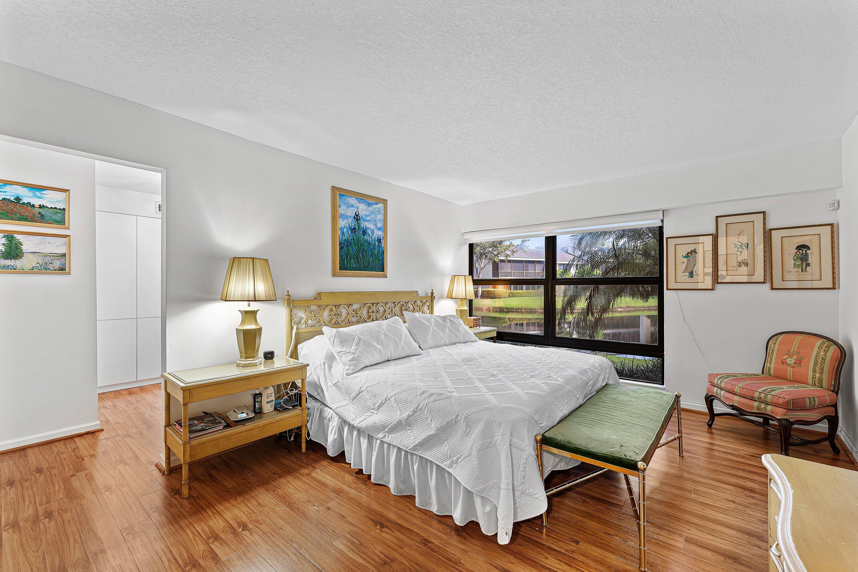 WILLOWWOOD GARDENS CONDO - Residential