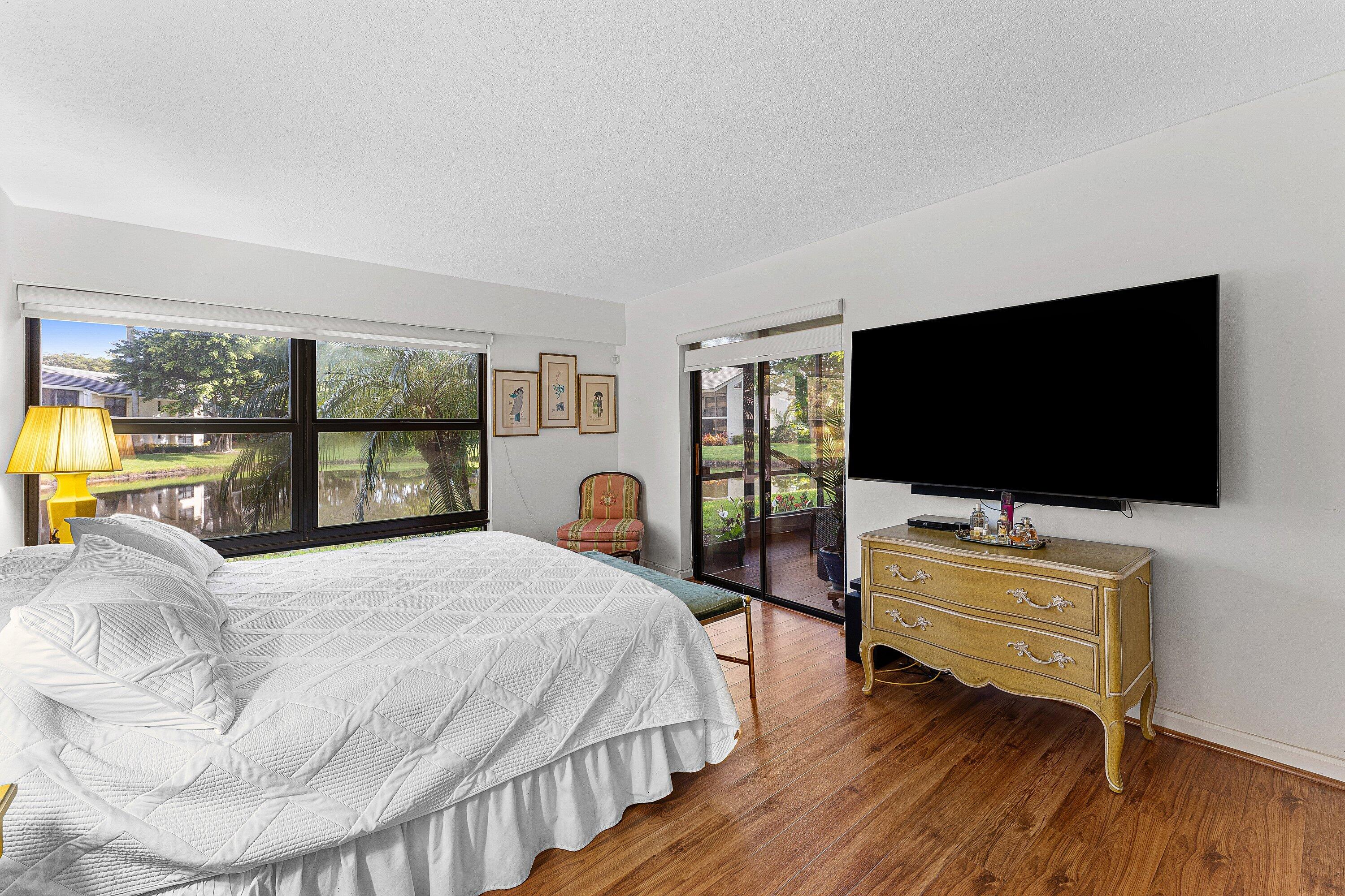 WILLOWWOOD GARDENS CONDO - Residential
