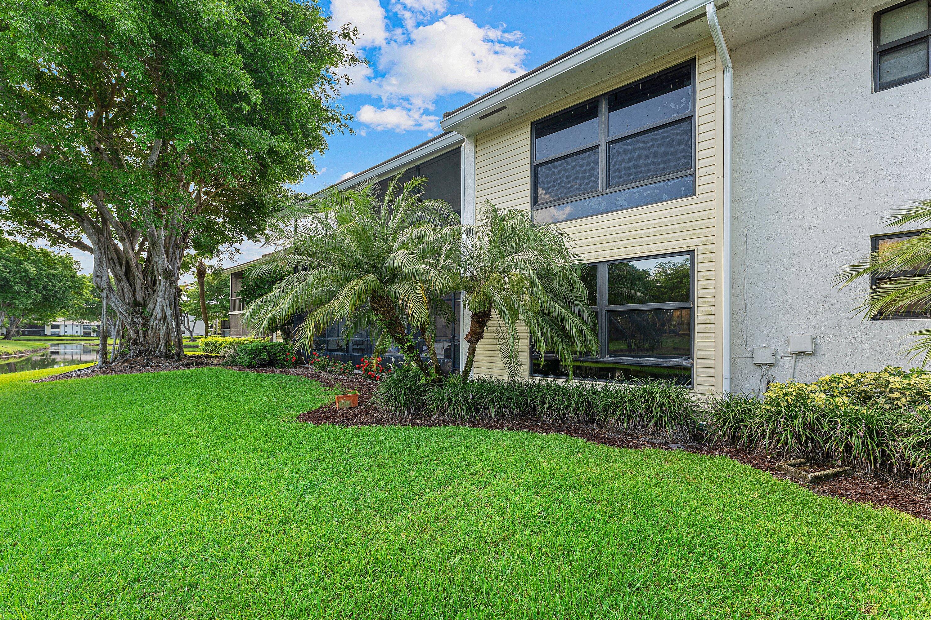 WILLOWWOOD GARDENS CONDO - Residential