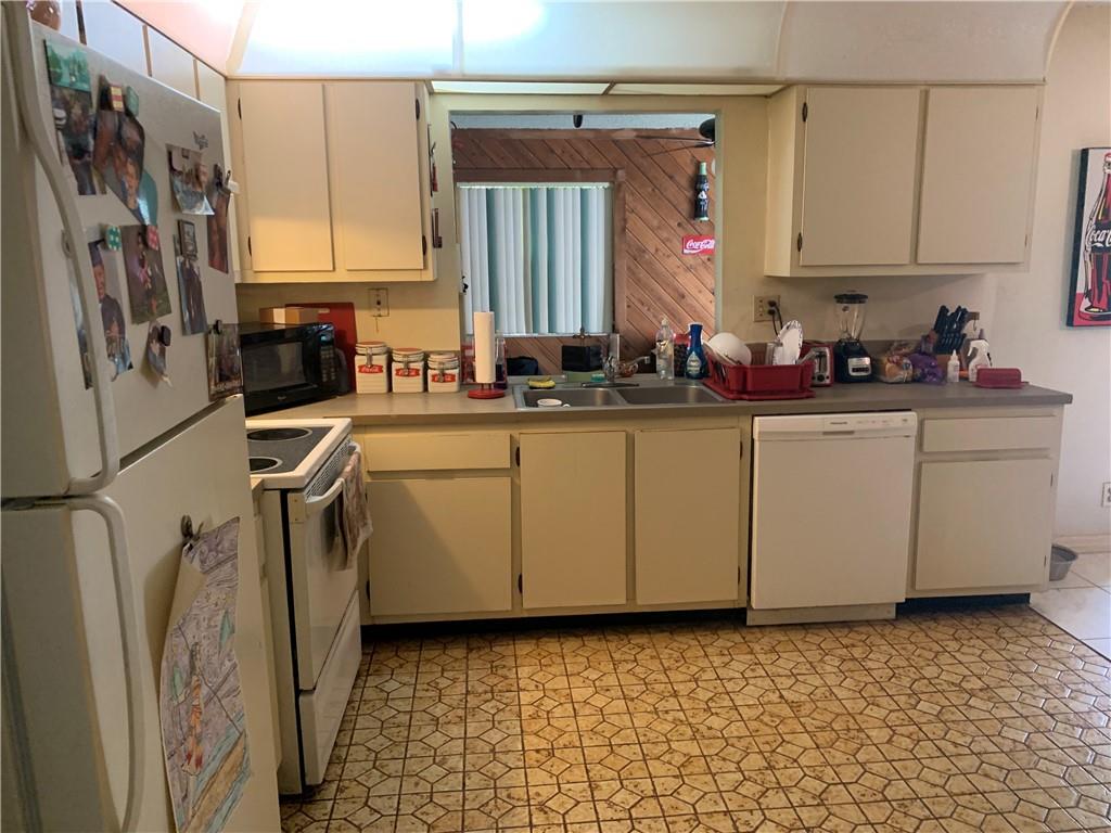 Burnham Woods 93-32 B - Residential