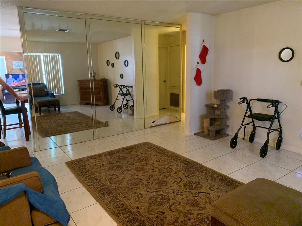 Burnham Woods 93-32 B - Residential