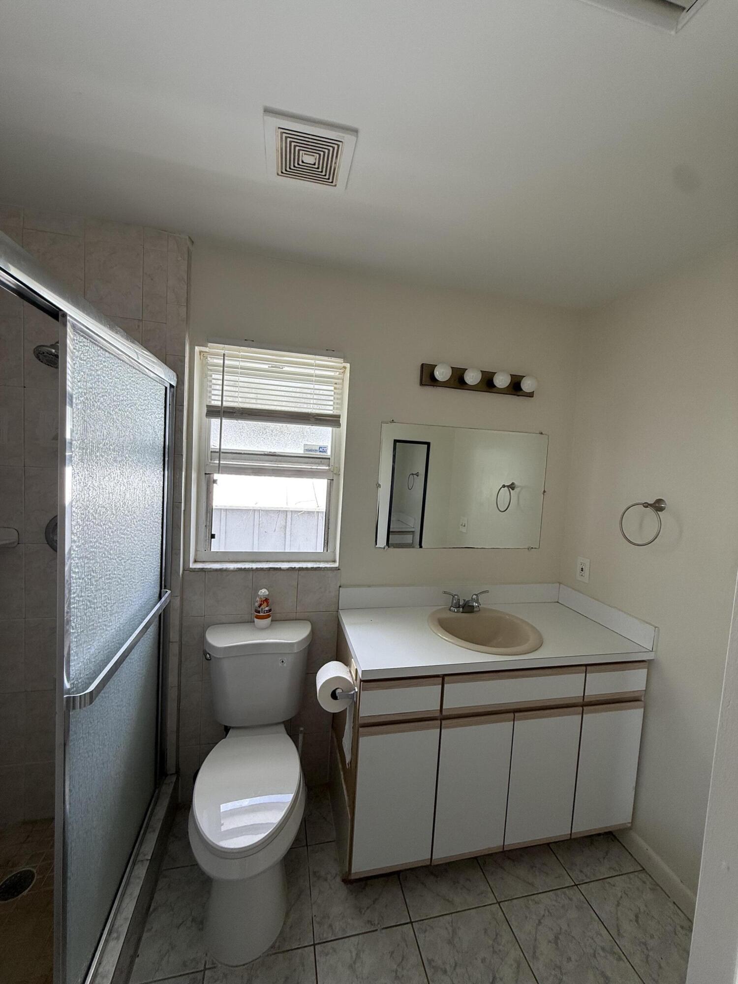 Palm Spring - Residential Lease