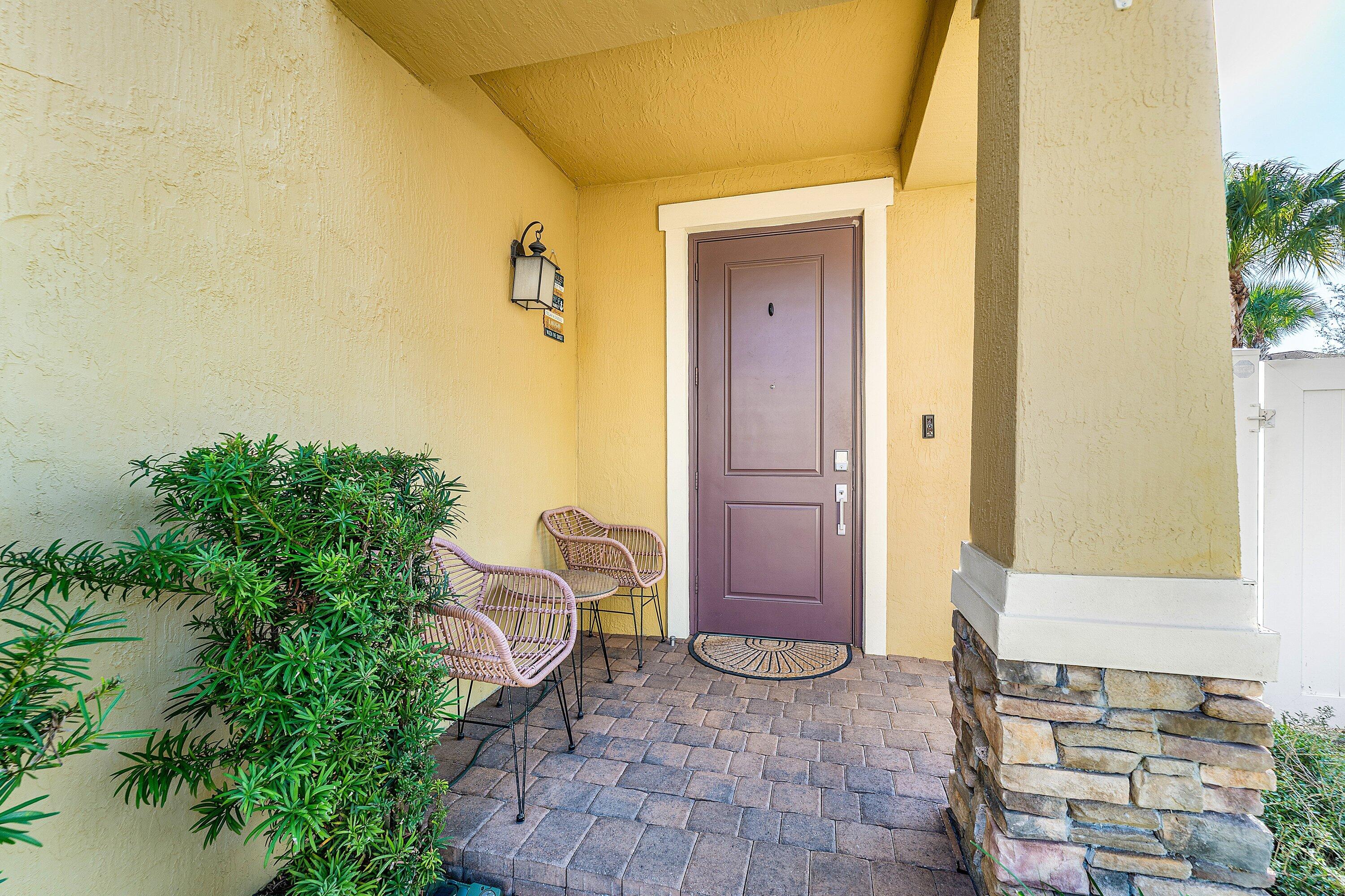 CRYSTAL LAKE 1ST SEC - Residential