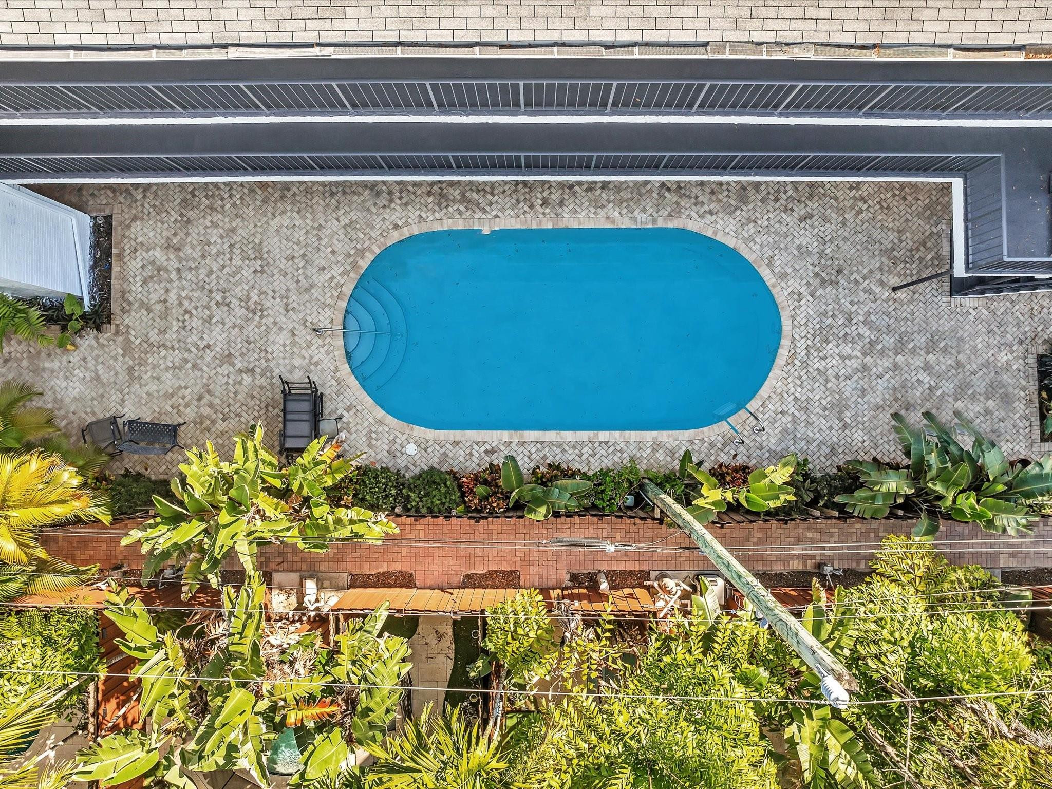 VICTORIA PALMS CONDO - Residential