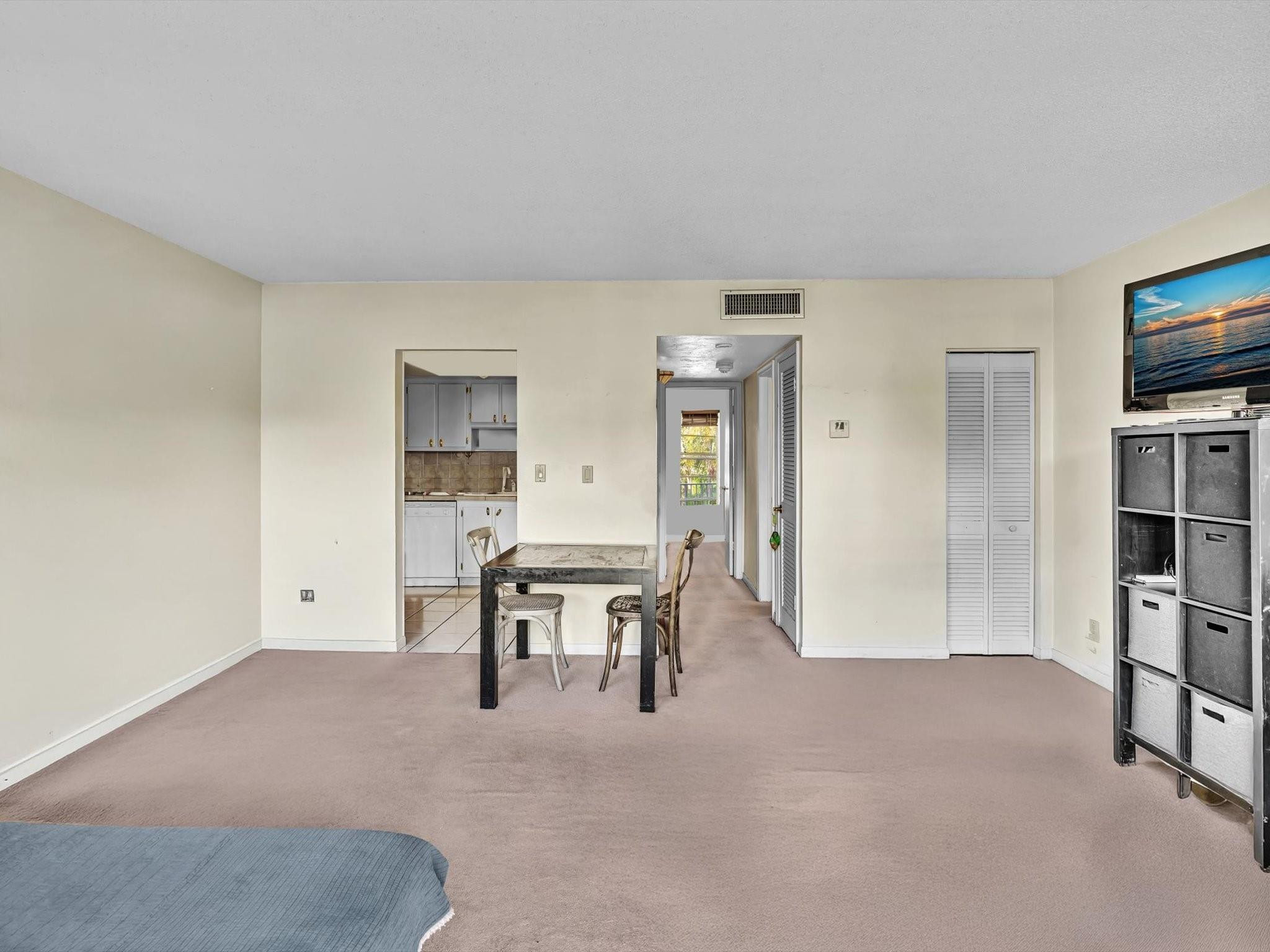 VICTORIA PALMS CONDO - Residential