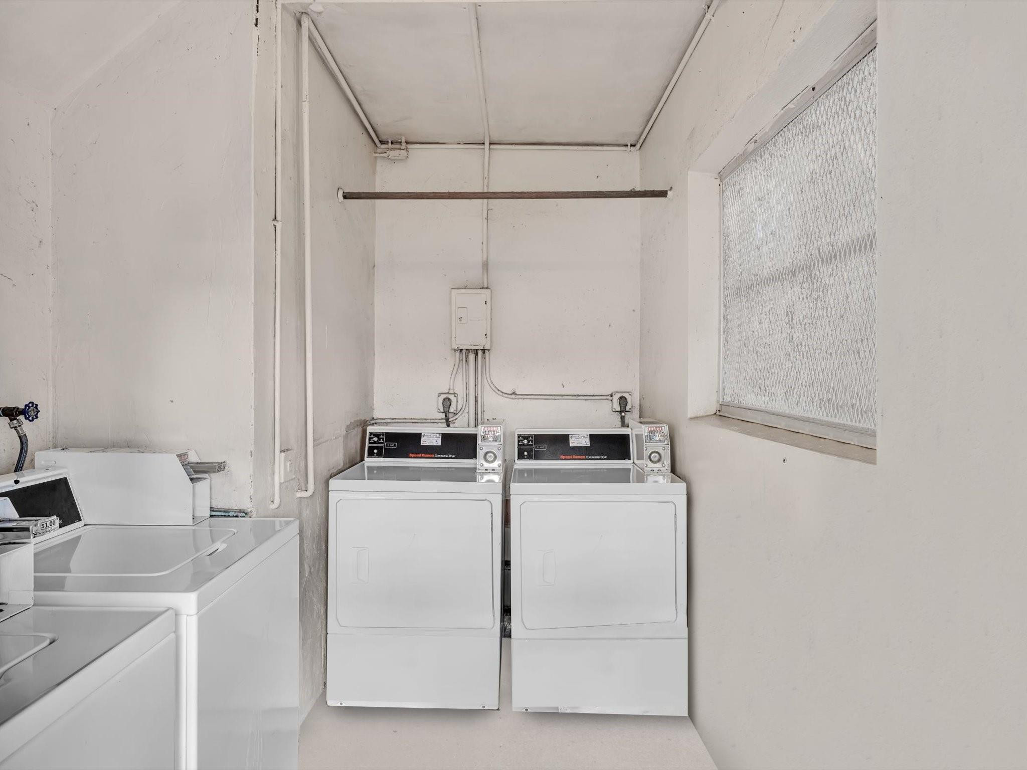 VICTORIA PALMS CONDO - Residential