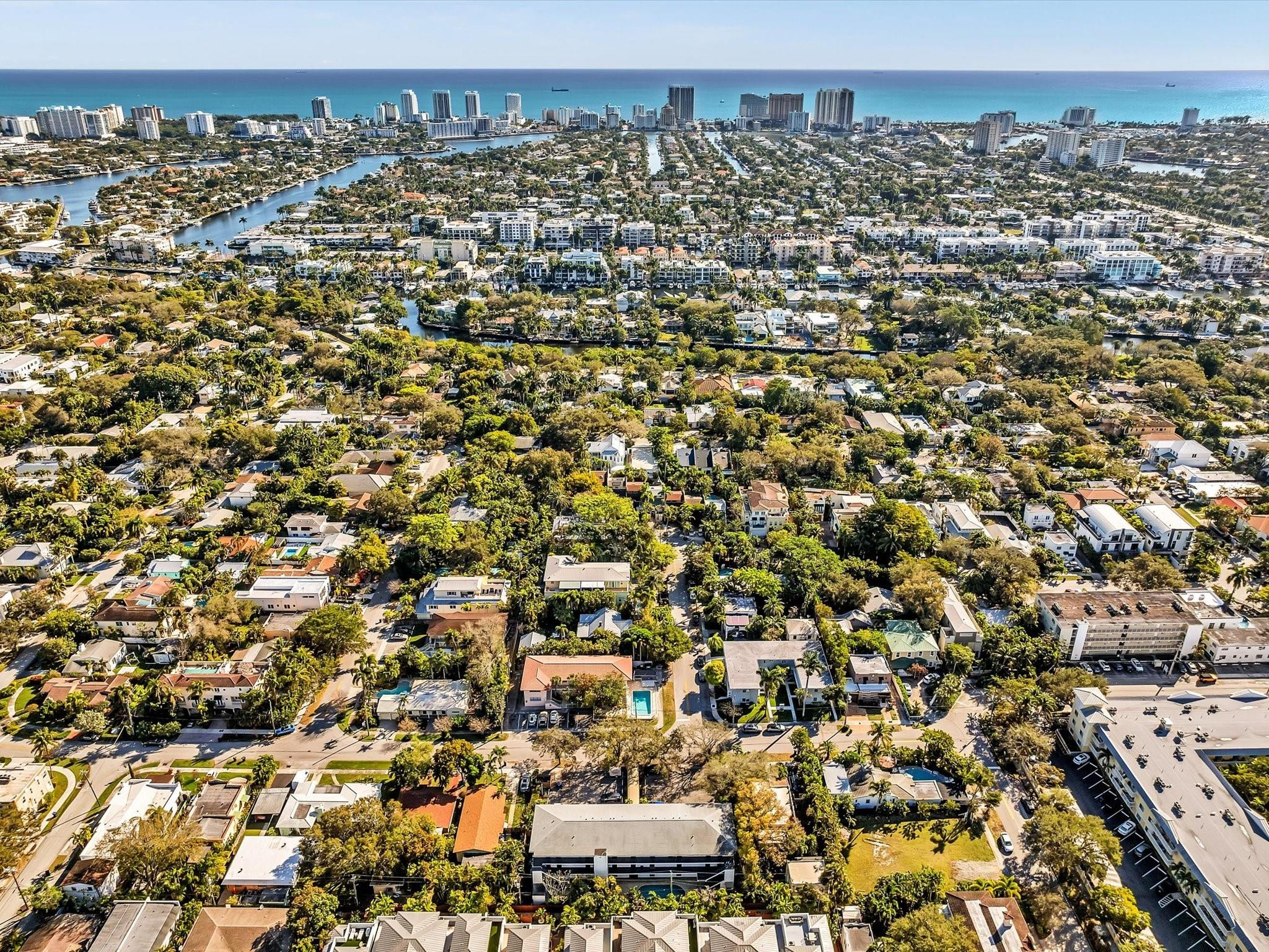 VICTORIA PALMS CONDO - Residential