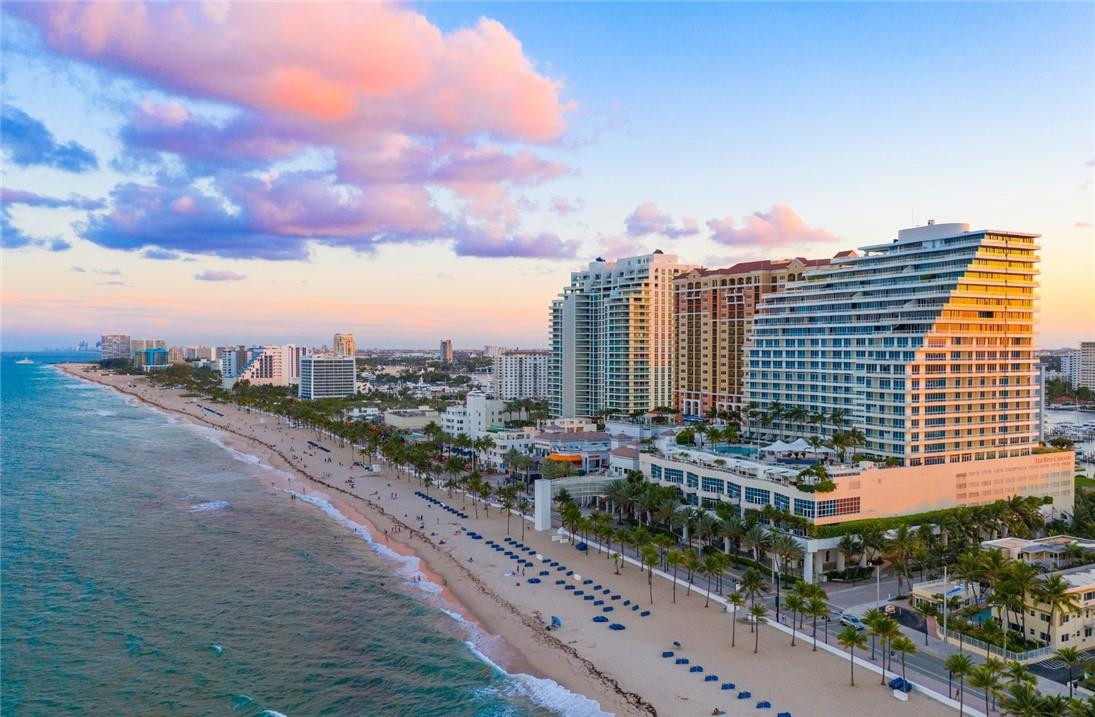 Ritz Carlton - Residential
