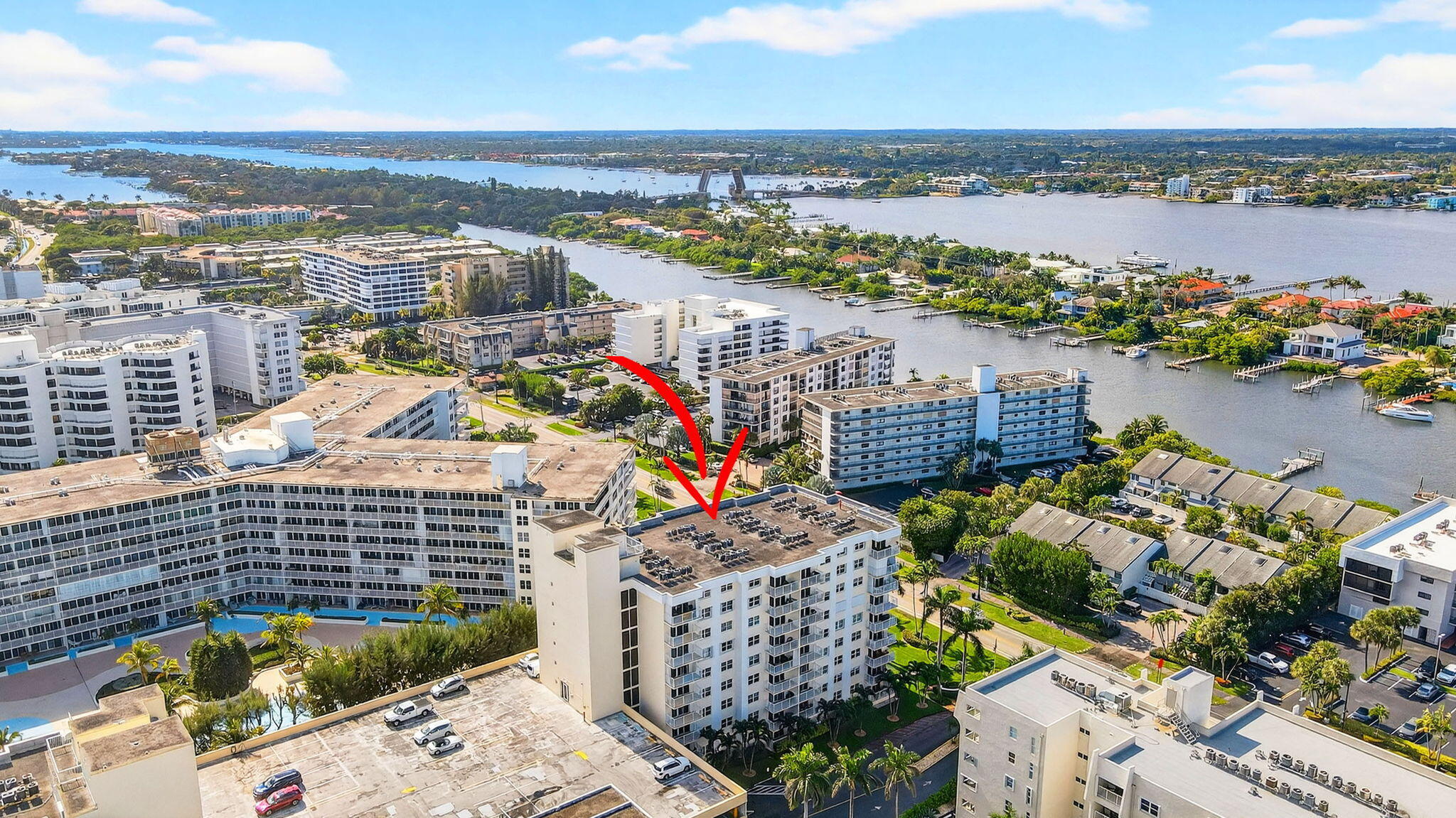 Le Chateau Royal Condo - Residential
