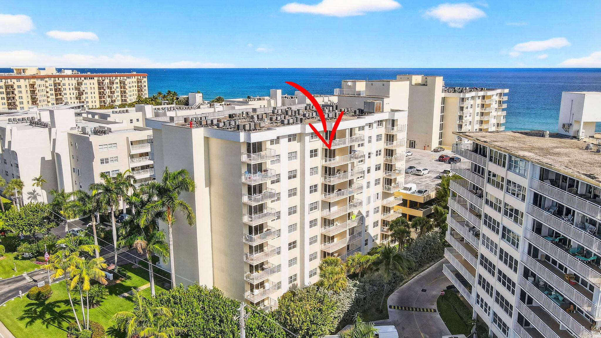 Le Chateau Royal Condo - Residential