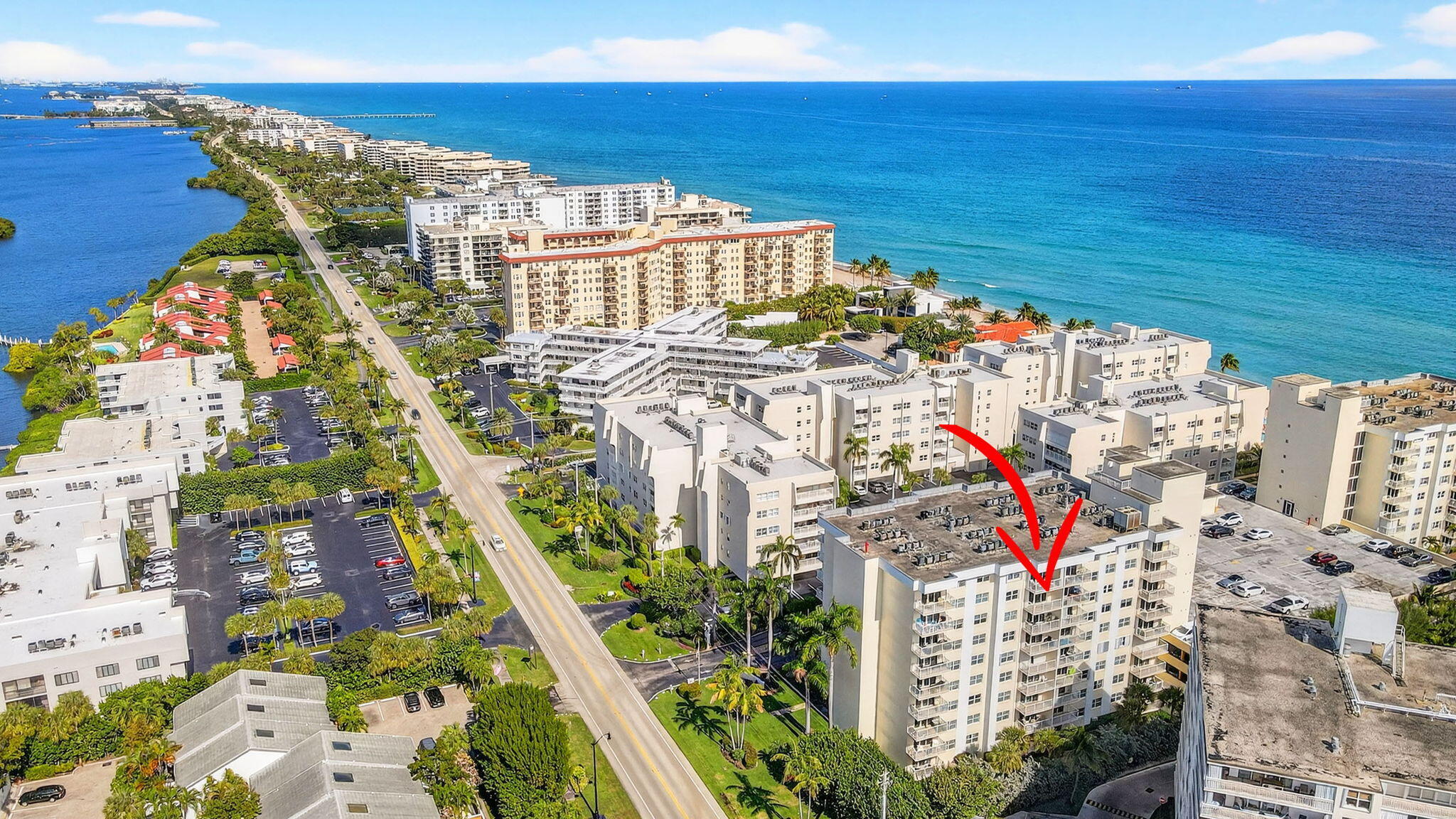 Le Chateau Royal Condo - Residential