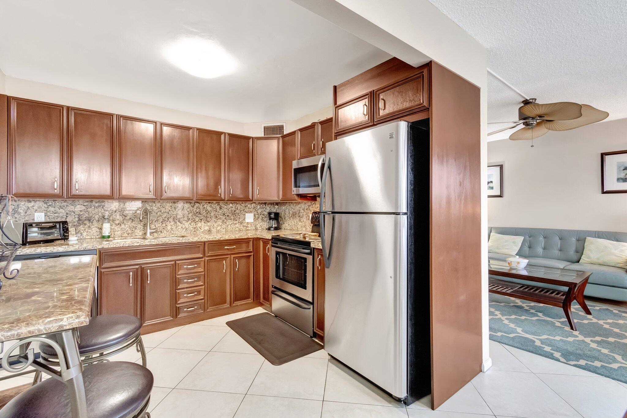CENTURY VILLAGE - Residential Lease