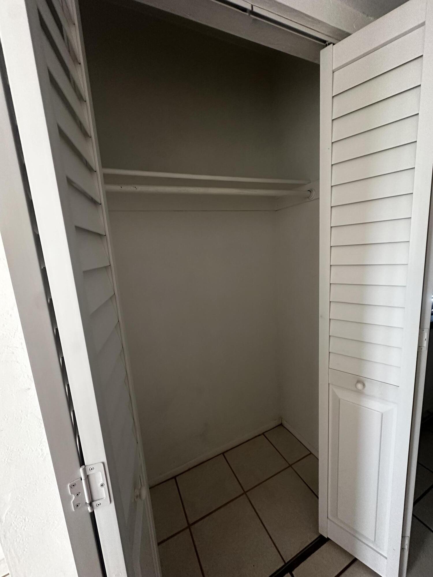 RAMBLEWOOD CONDO C - Residential
