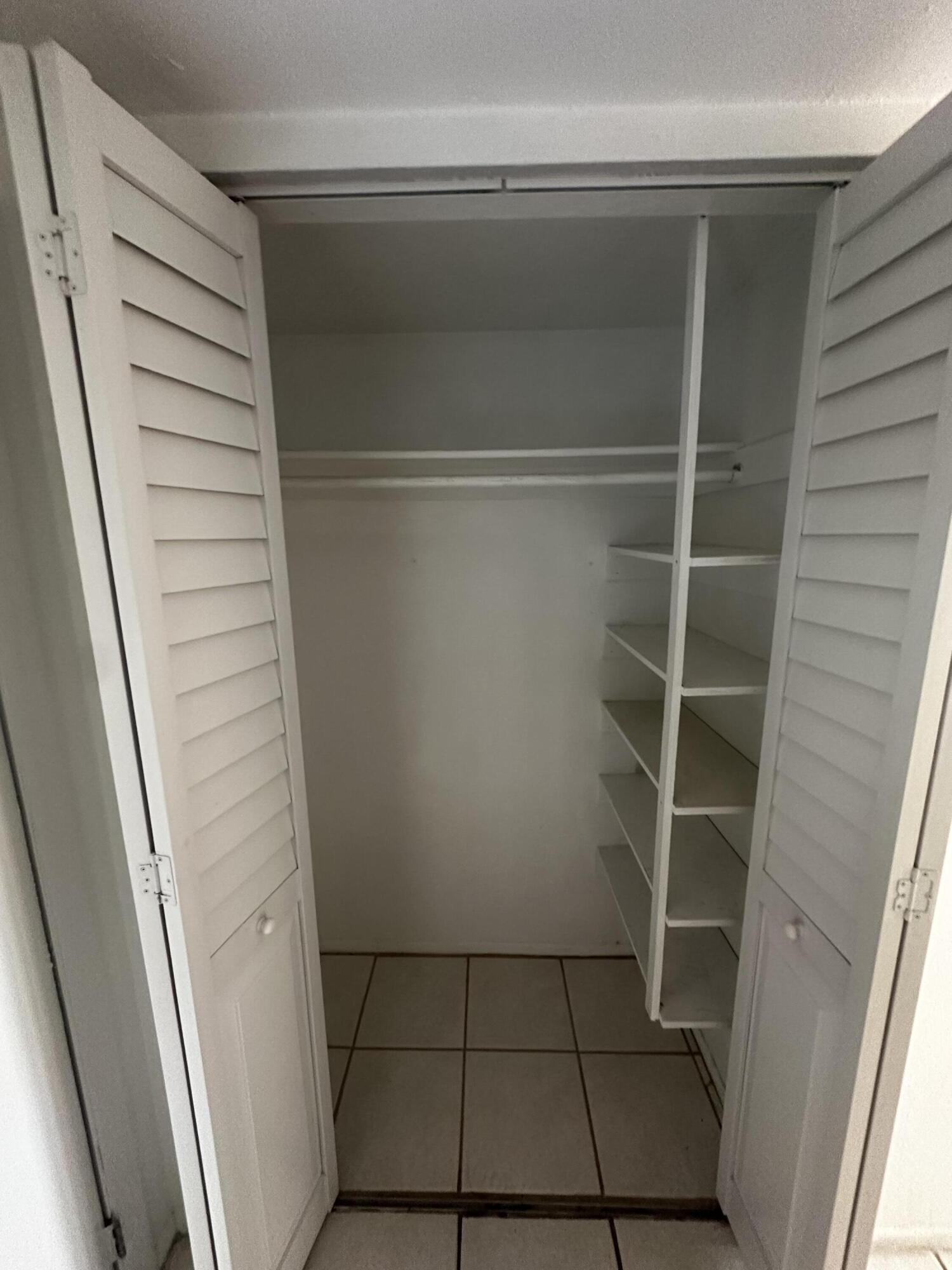 RAMBLEWOOD CONDO C - Residential
