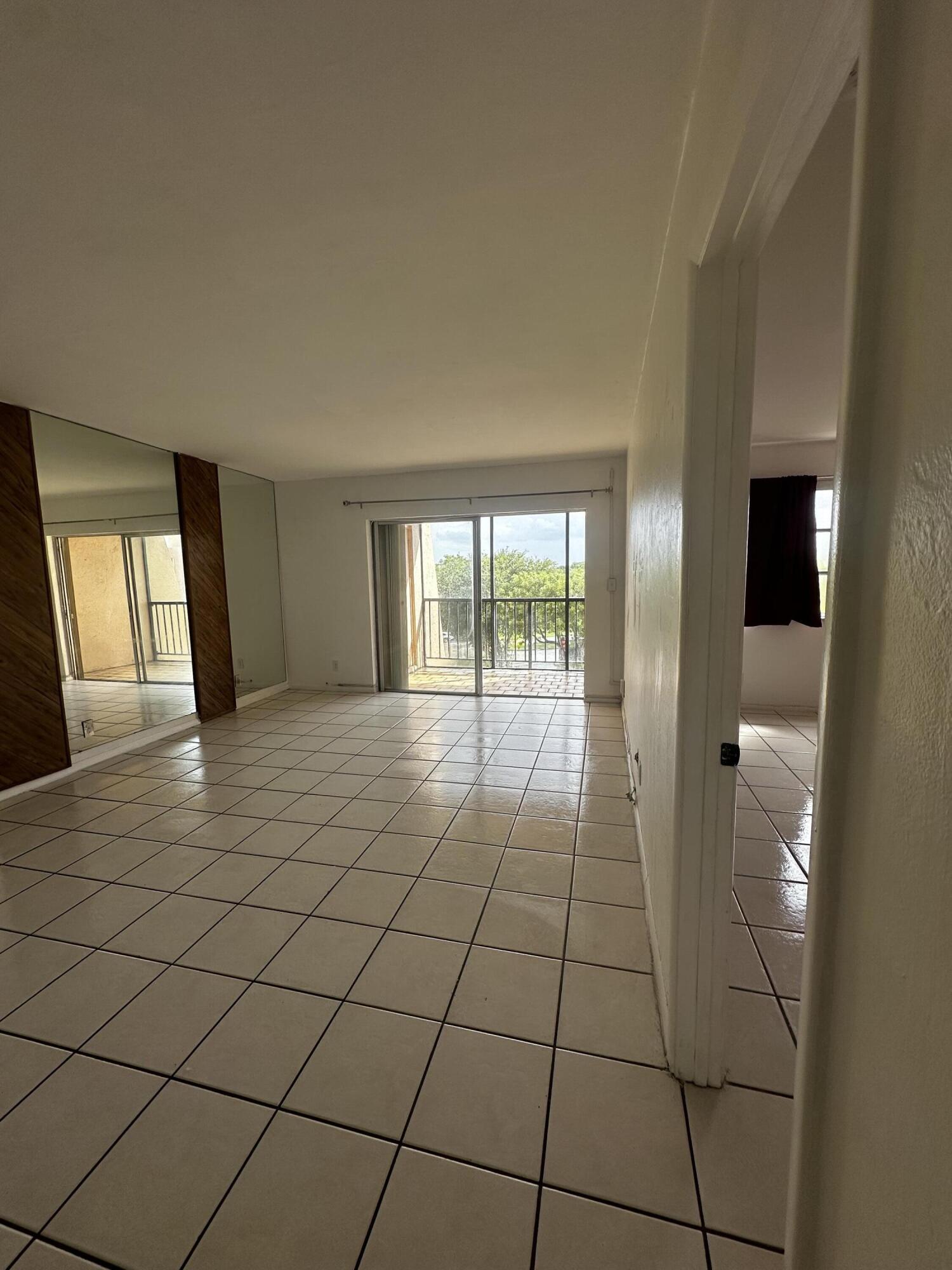 RAMBLEWOOD CONDO C - Residential