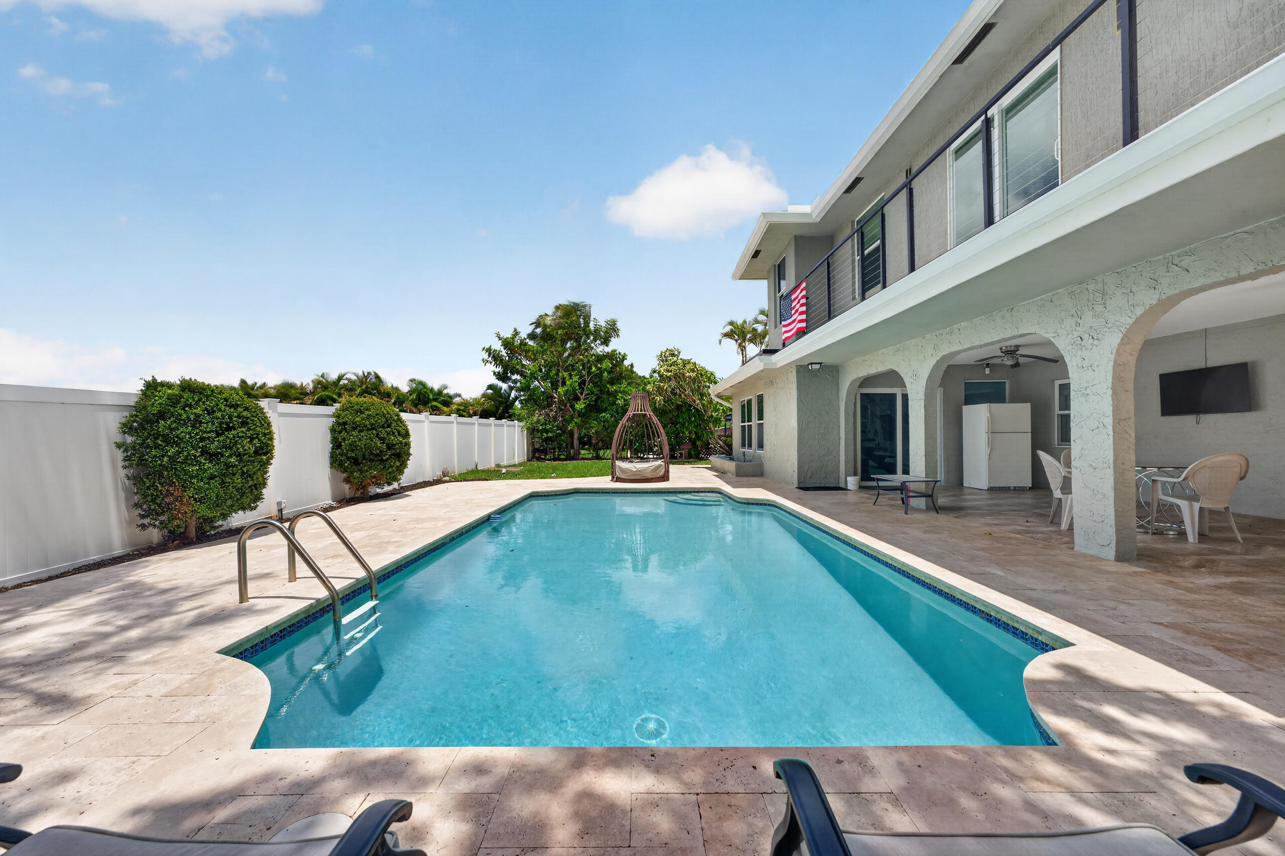 HOLIDAY CITY AT BOCA RATON SEC 5 - Residential