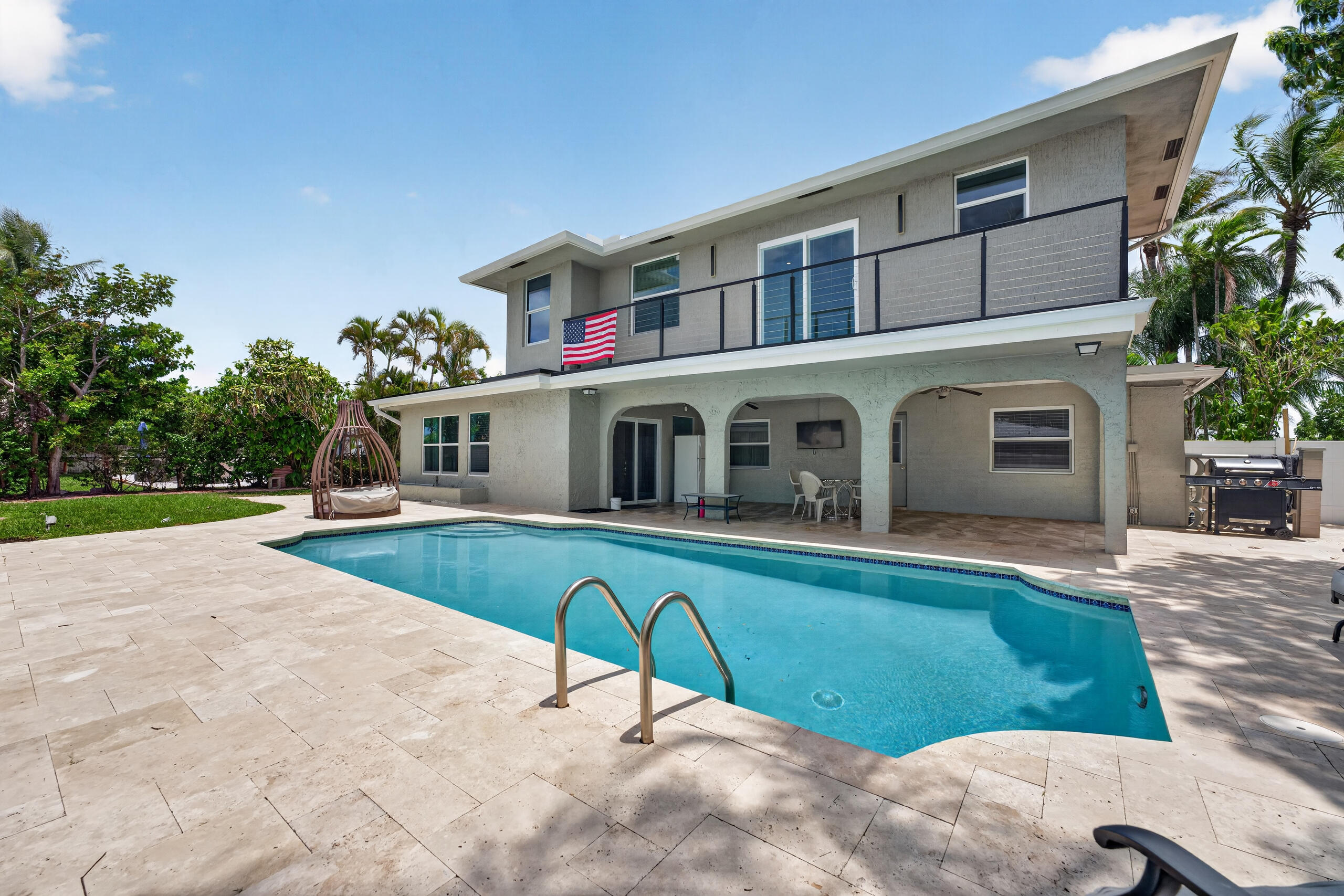 HOLIDAY CITY AT BOCA RATON SEC 5 - Residential