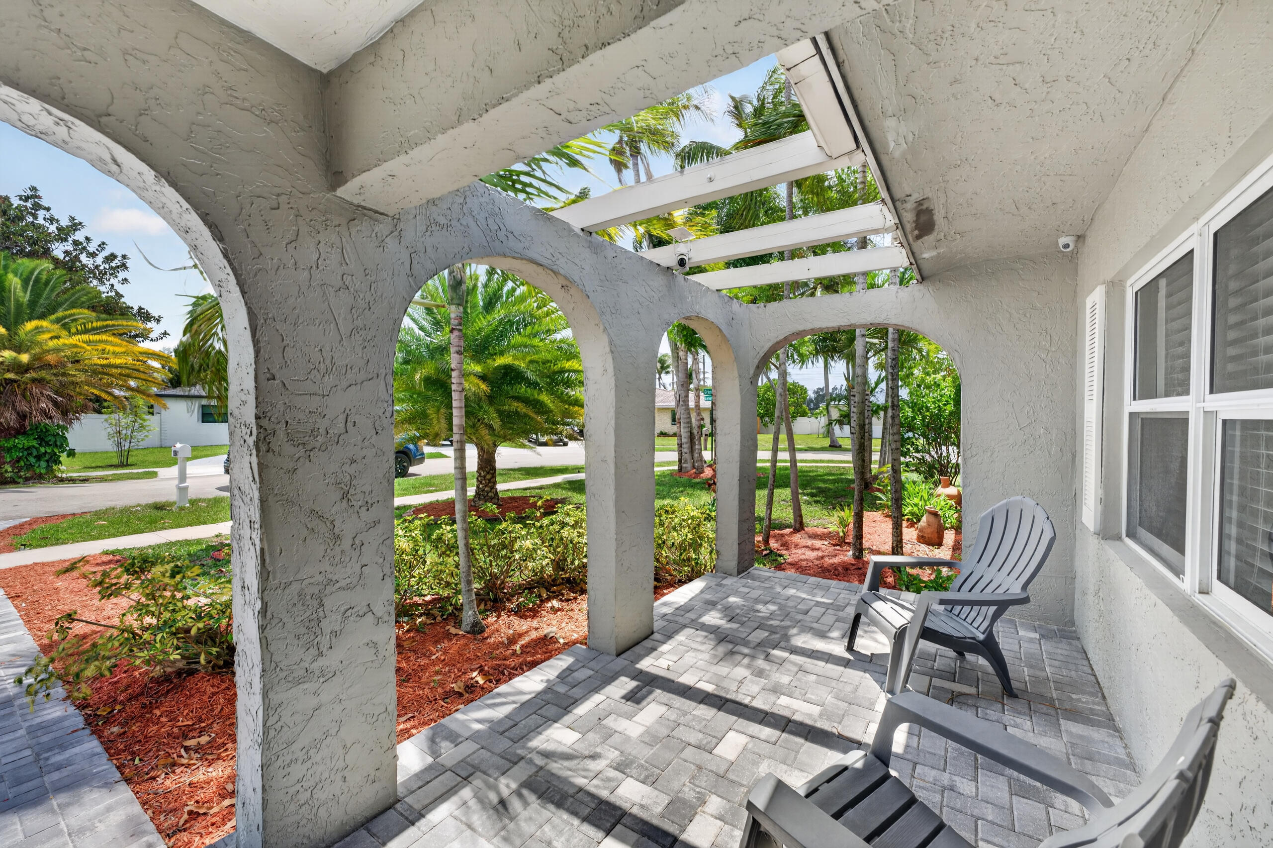 HOLIDAY CITY AT BOCA RATON SEC 5 - Residential