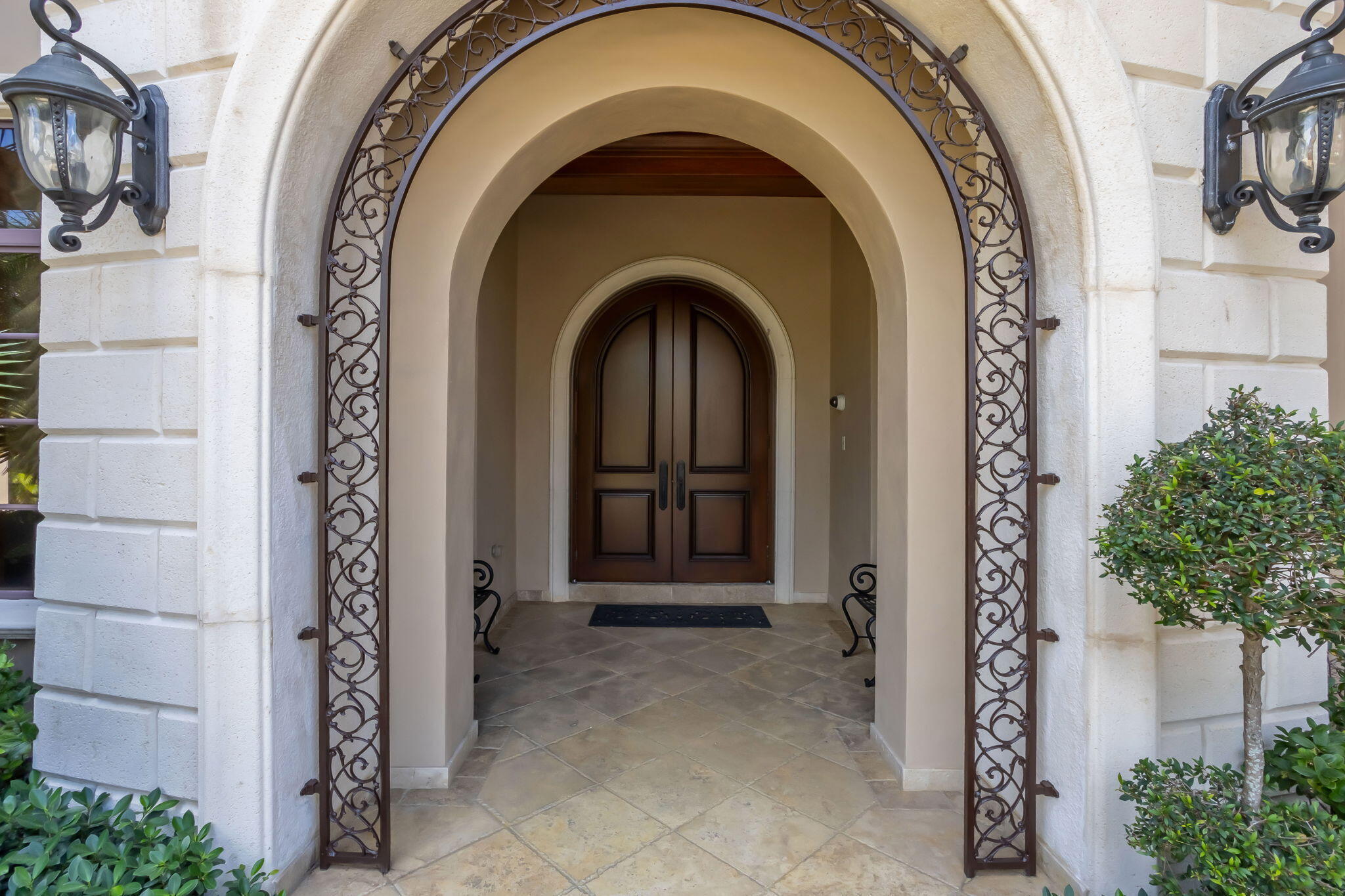 VENETIAN ISLES 1ST SEC - Residential