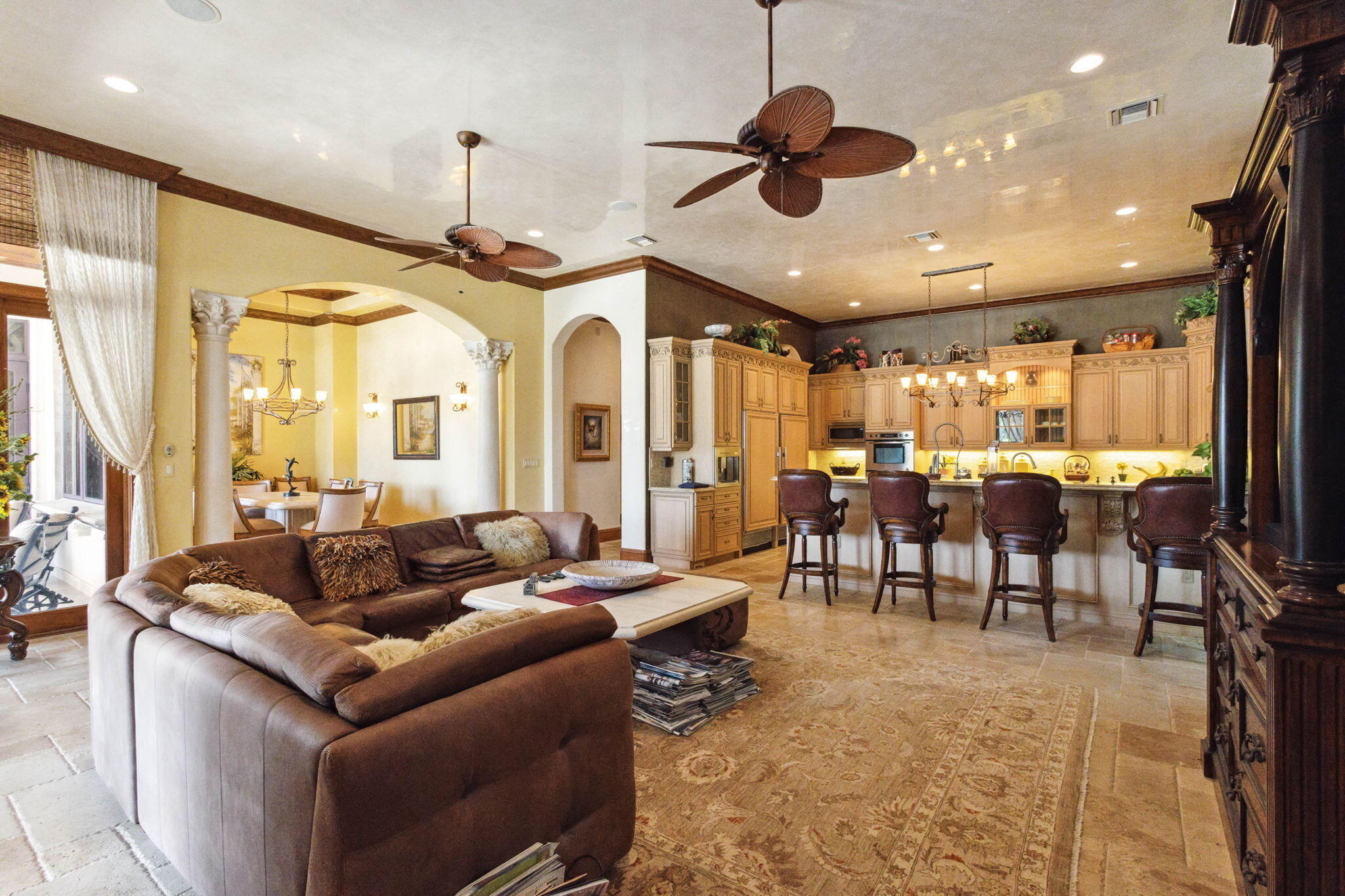 VENETIAN ISLES 1ST SEC - Residential