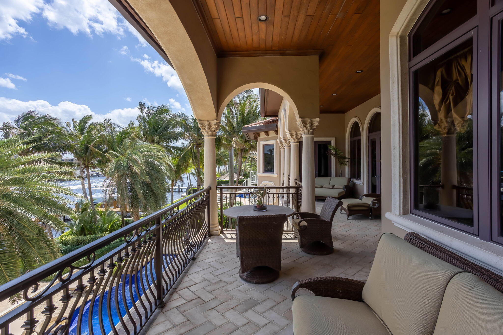 VENETIAN ISLES 1ST SEC - Residential