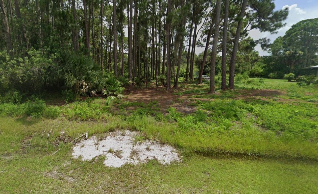 PORT CHARLOTTE SEC 47 - Land