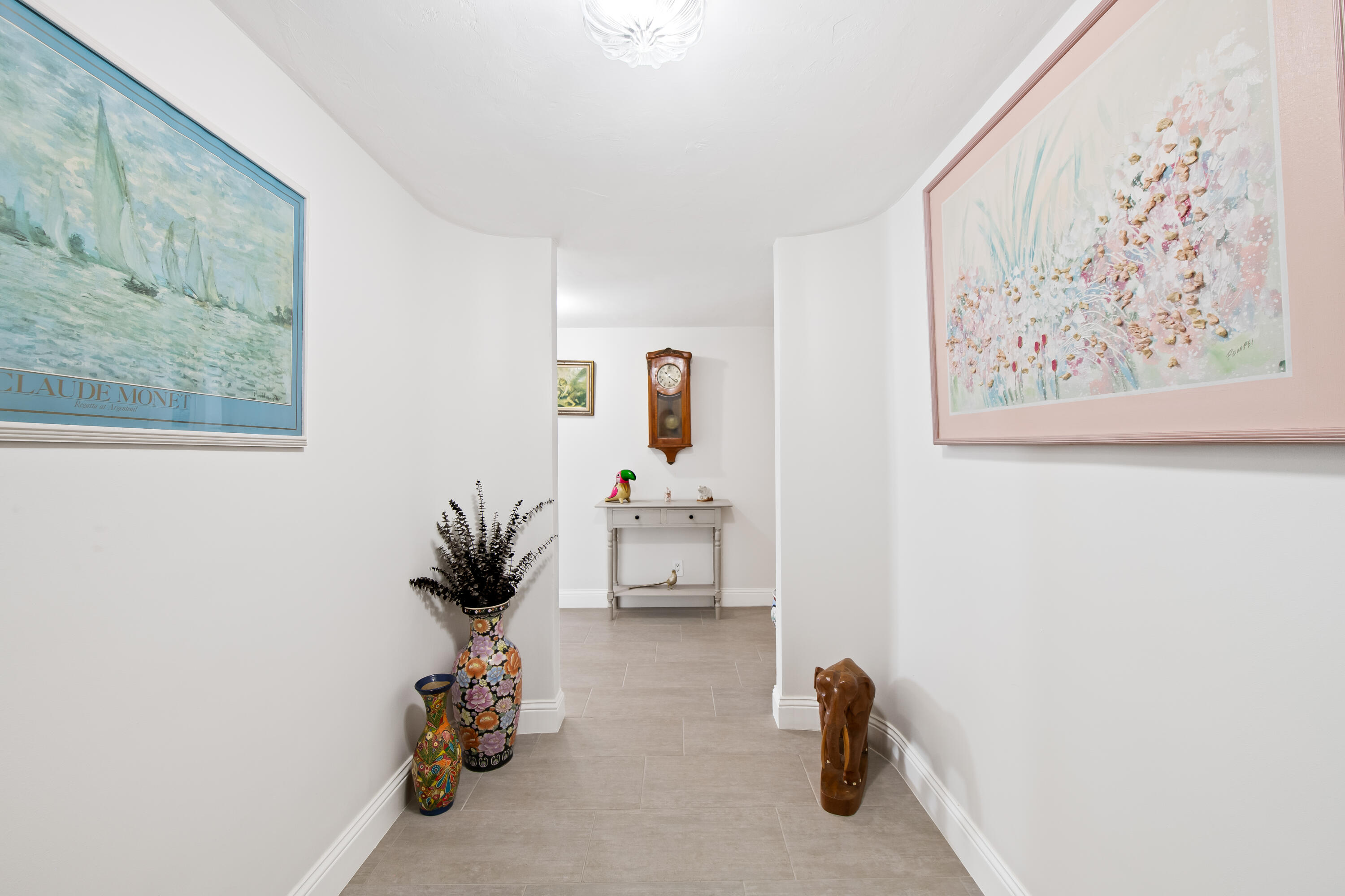 REGENCY TOWER CONDO - Residential