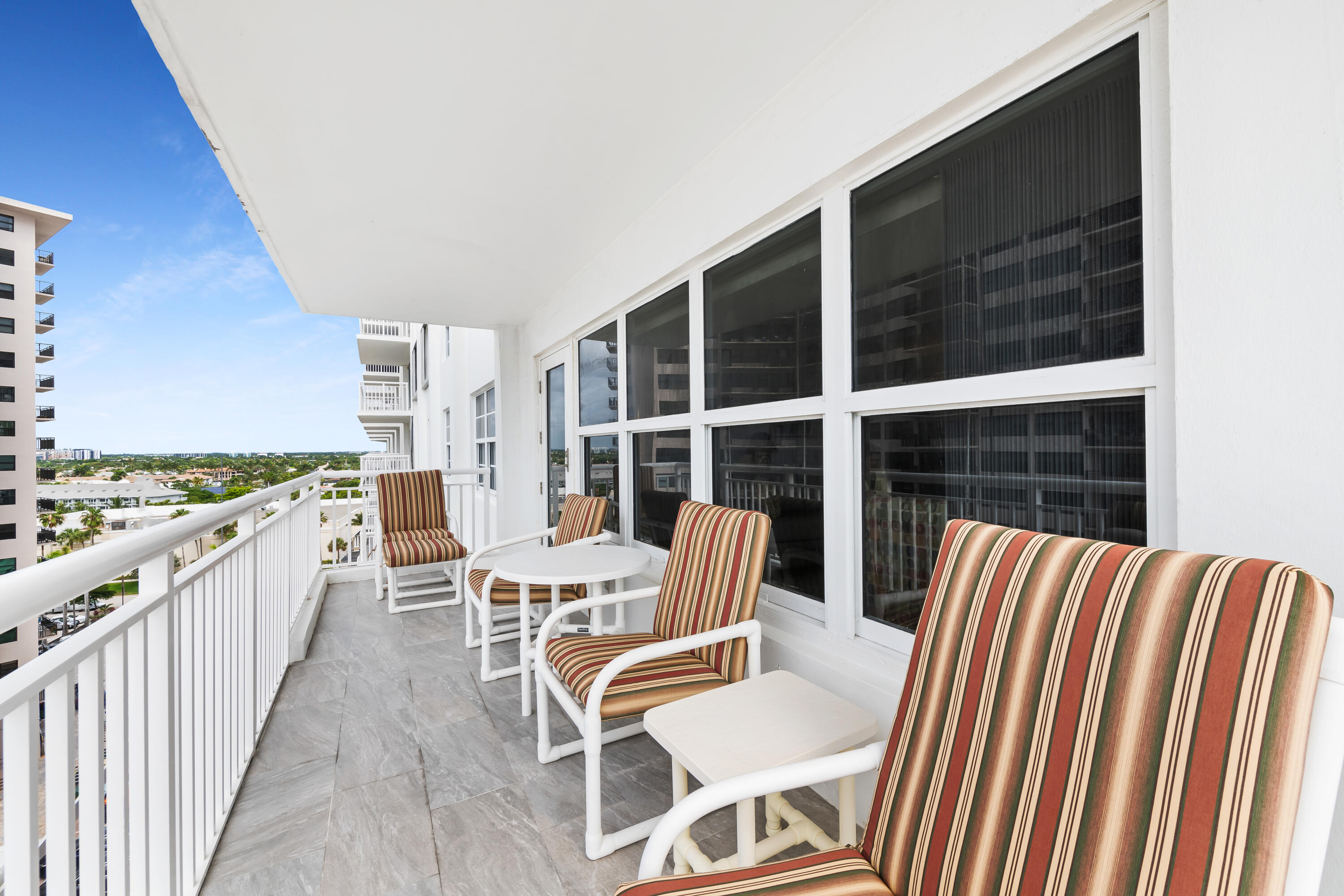 REGENCY TOWER CONDO - Residential