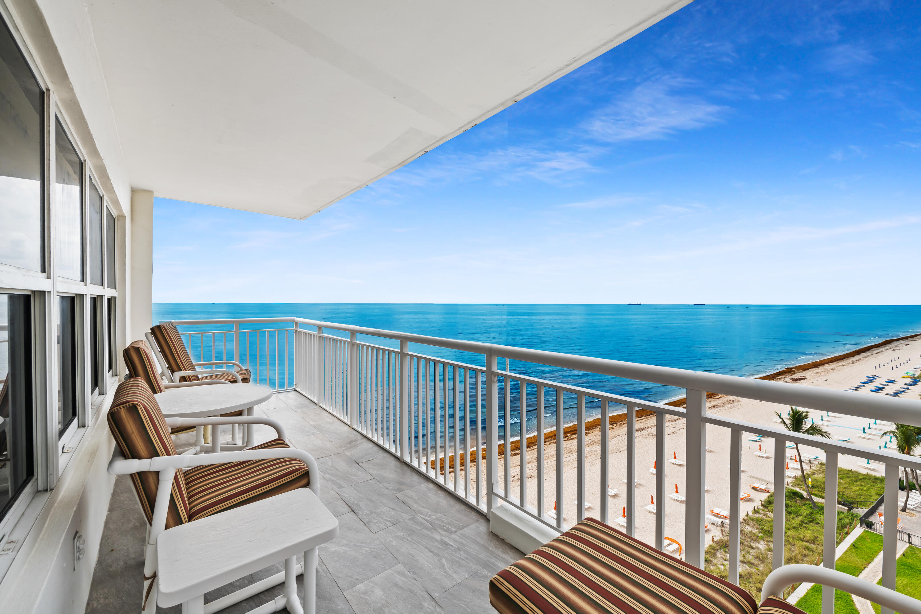 REGENCY TOWER CONDO - Residential