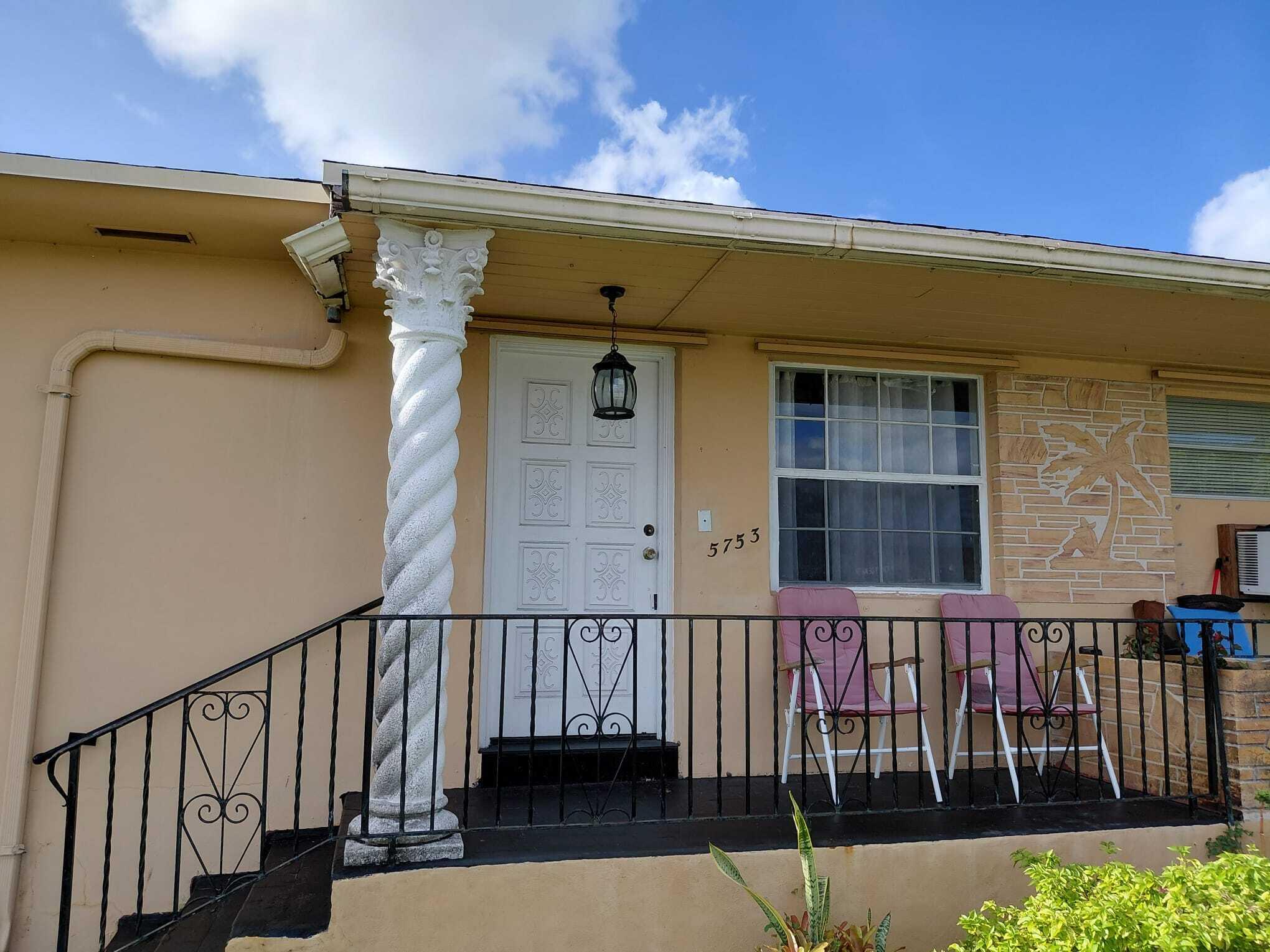 HOLLYWOOD BEACH HEIGHTS SEC - Residential Lease