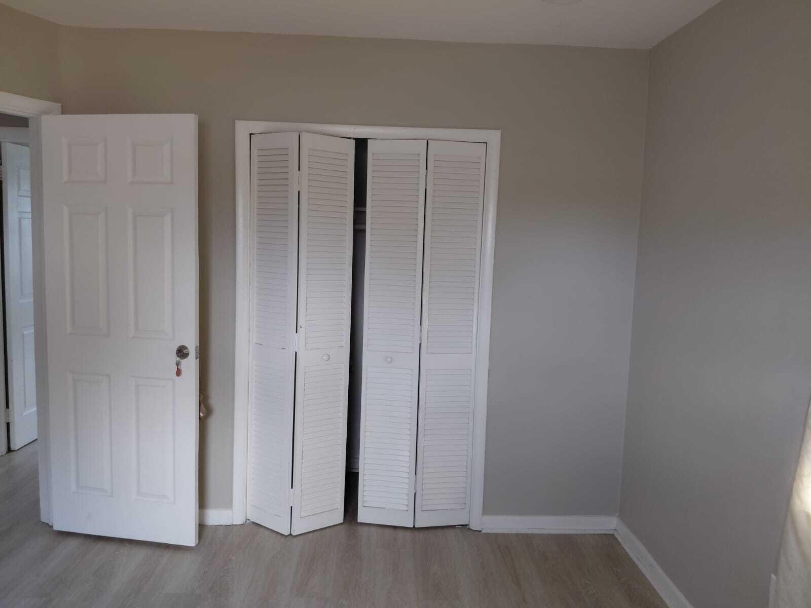 HOLLYWOOD BEACH HEIGHTS SEC - Residential Lease