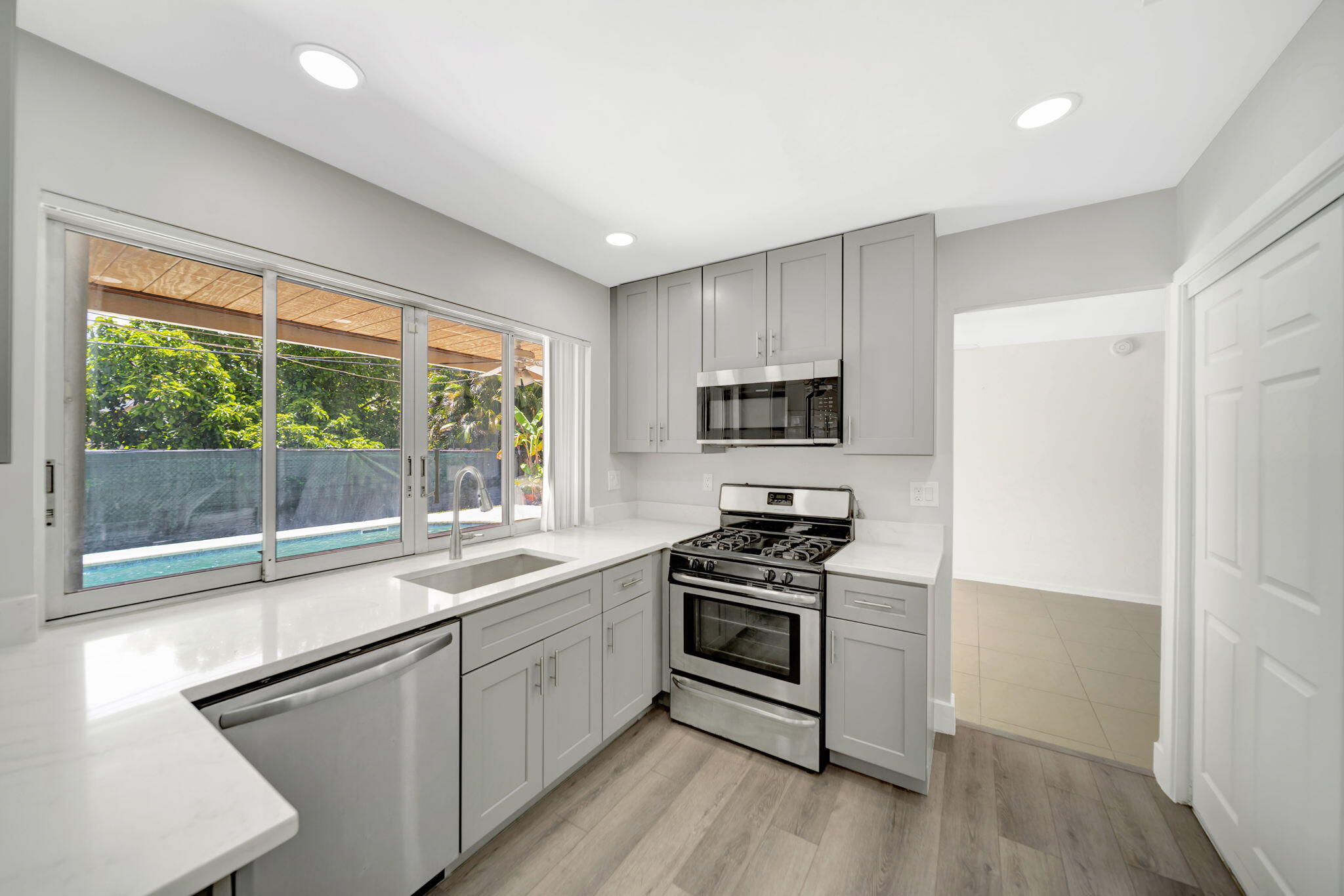 SUNRISE GOLF VILLAGE SEC 21 - Residential