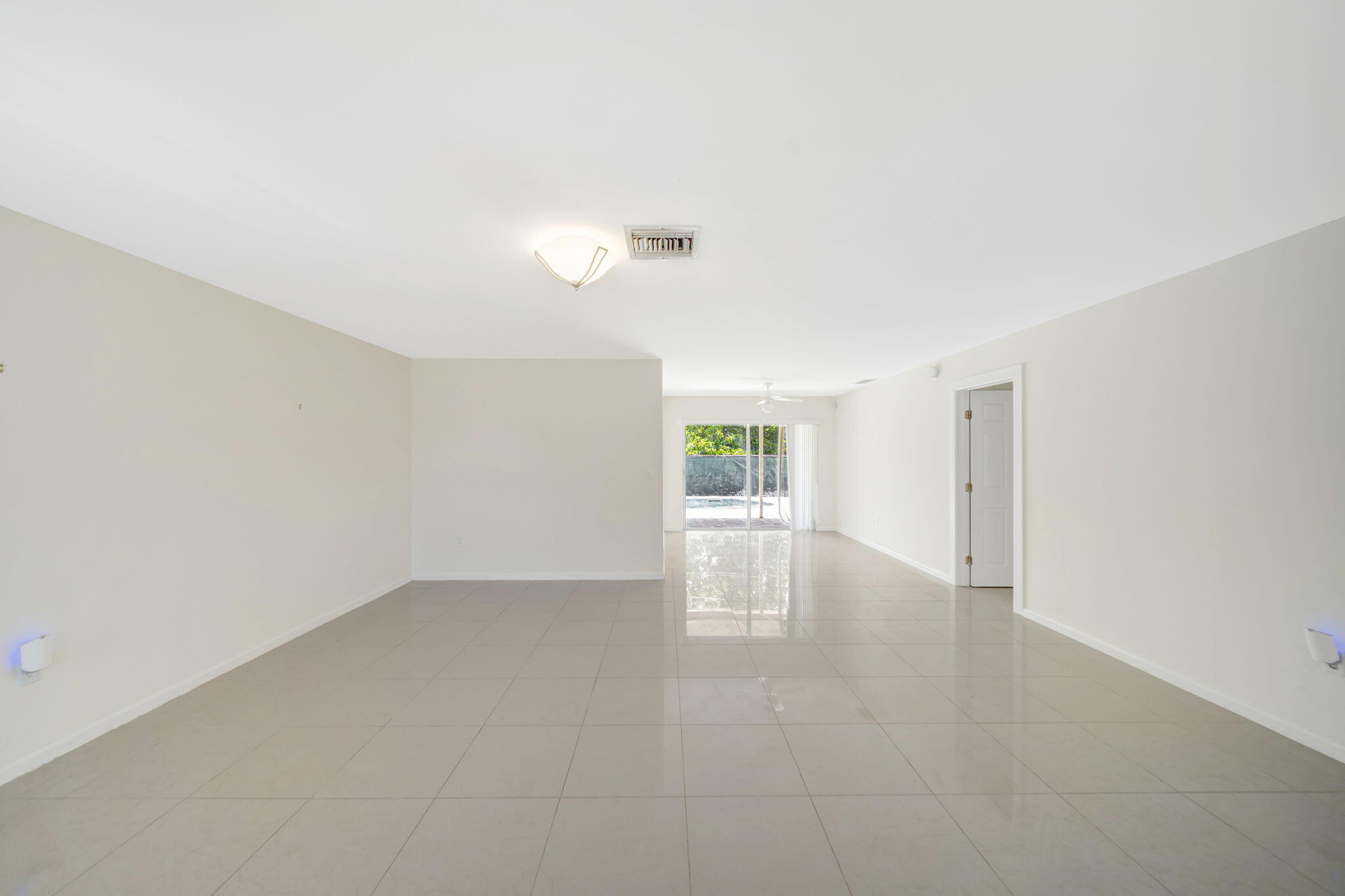 SUNRISE GOLF VILLAGE SEC 21 - Residential