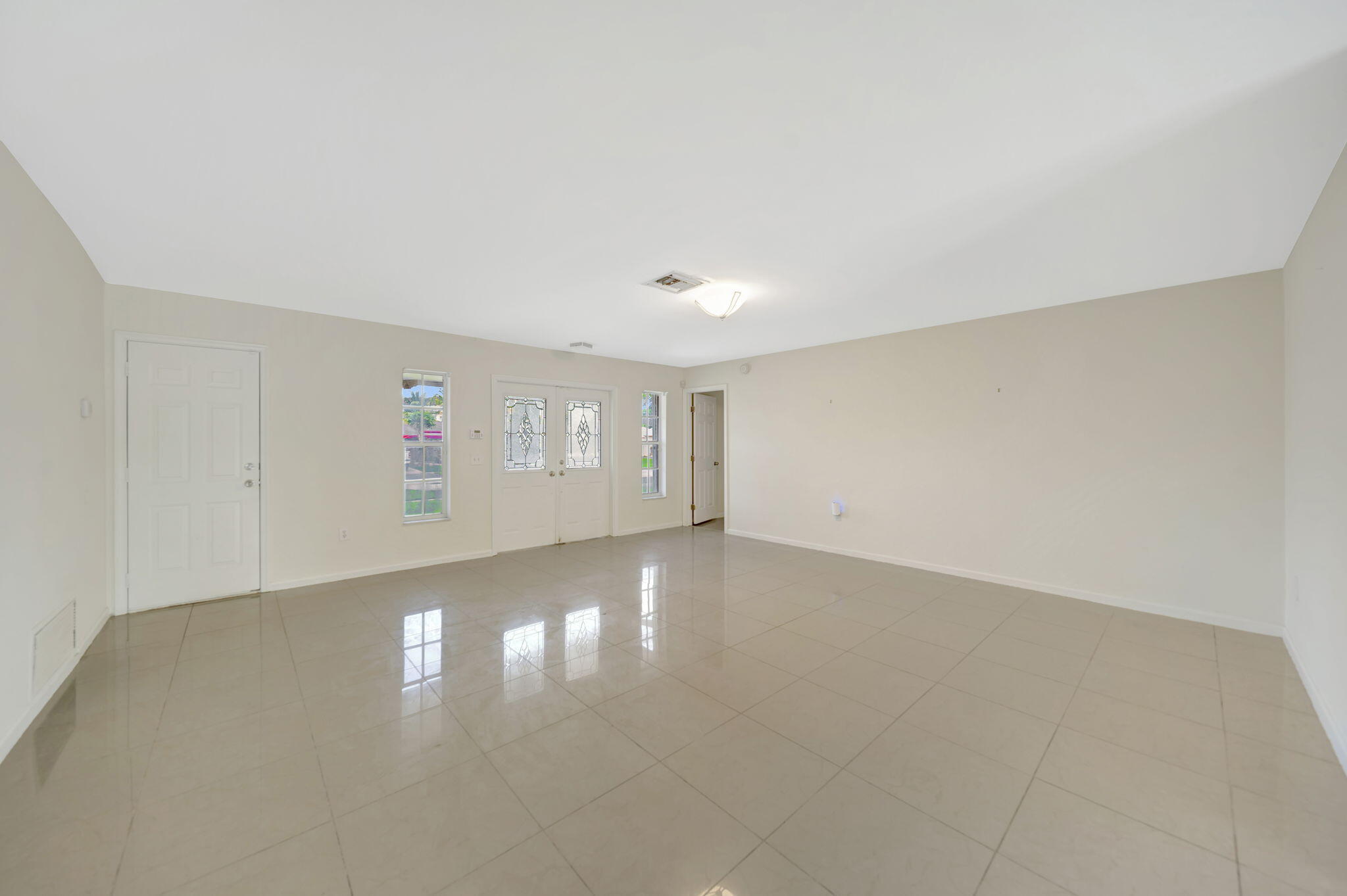 SUNRISE GOLF VILLAGE SEC 21 - Residential