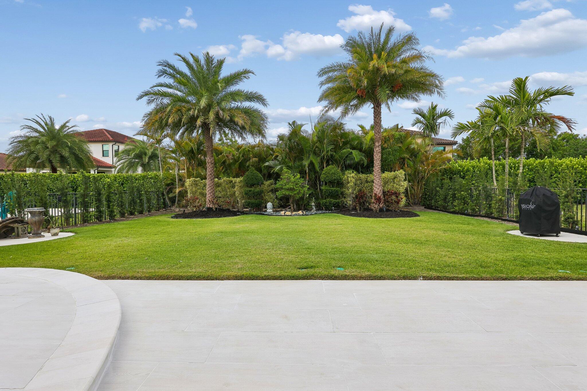 PARKLAND BAY - Residential