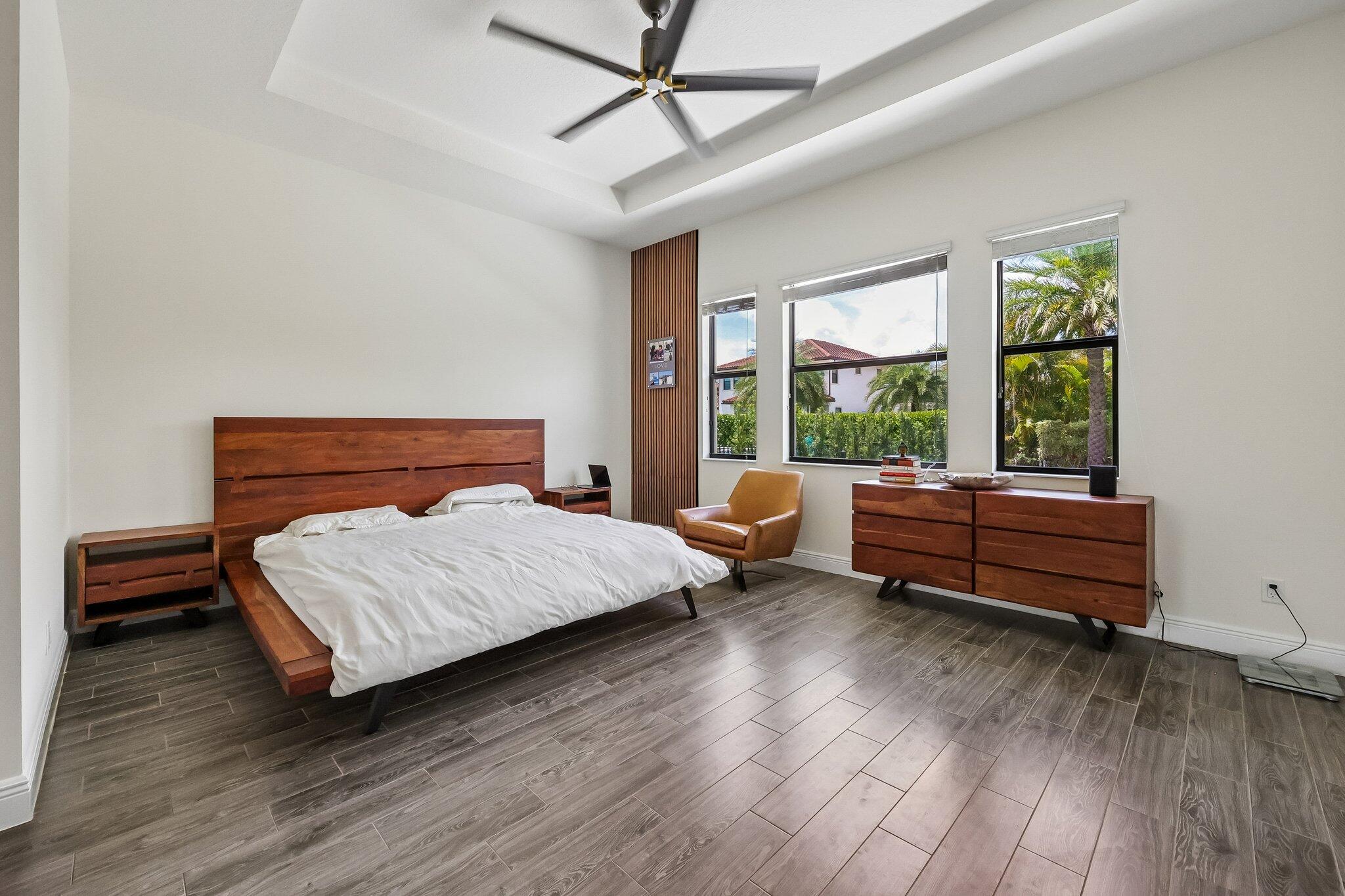 PARKLAND BAY - Residential